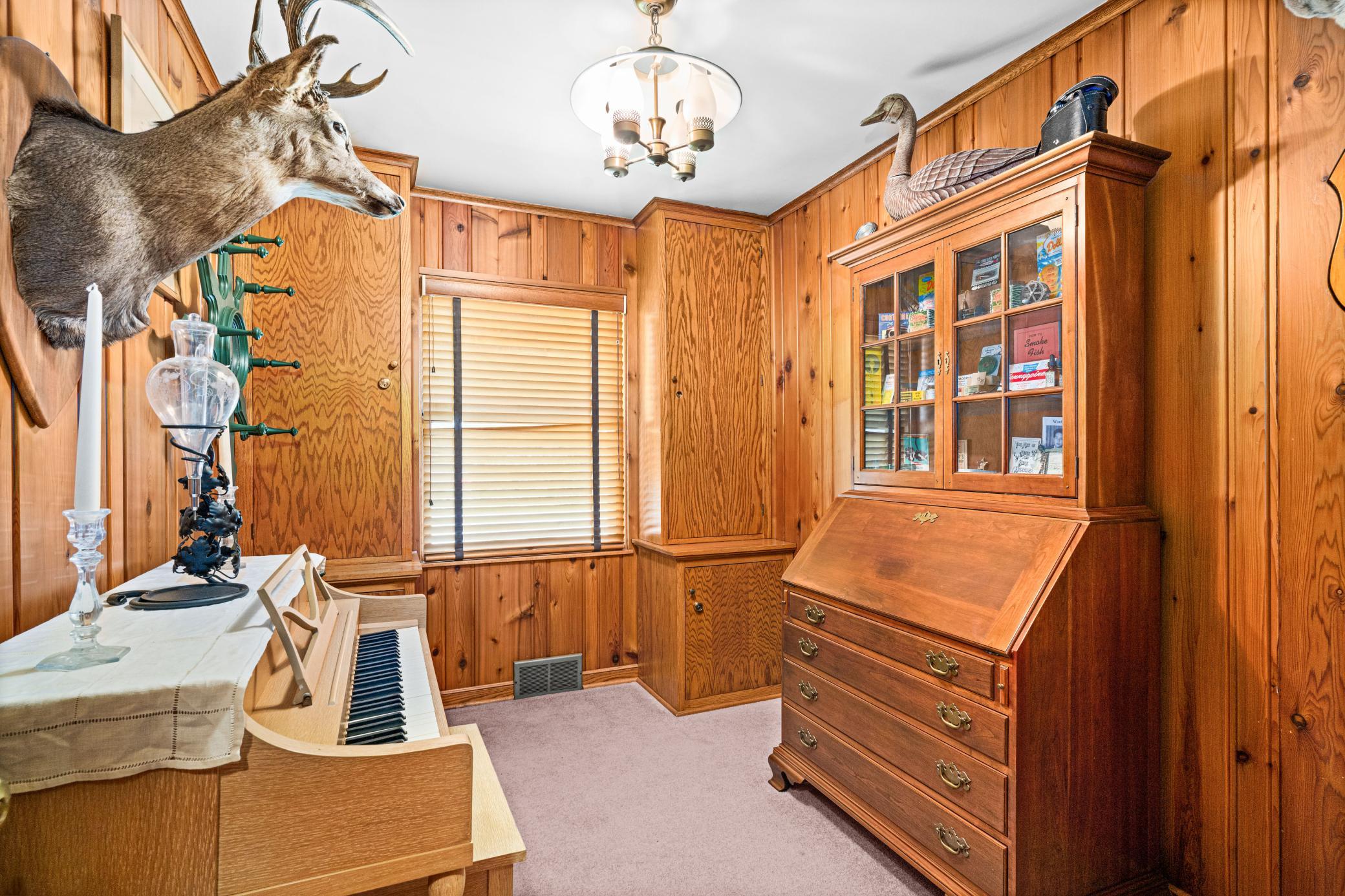 1956 single family home for sale at 21895 County Road 8 in Bovey, MN — 4 bed, 4 bath (photo 16 of 52)