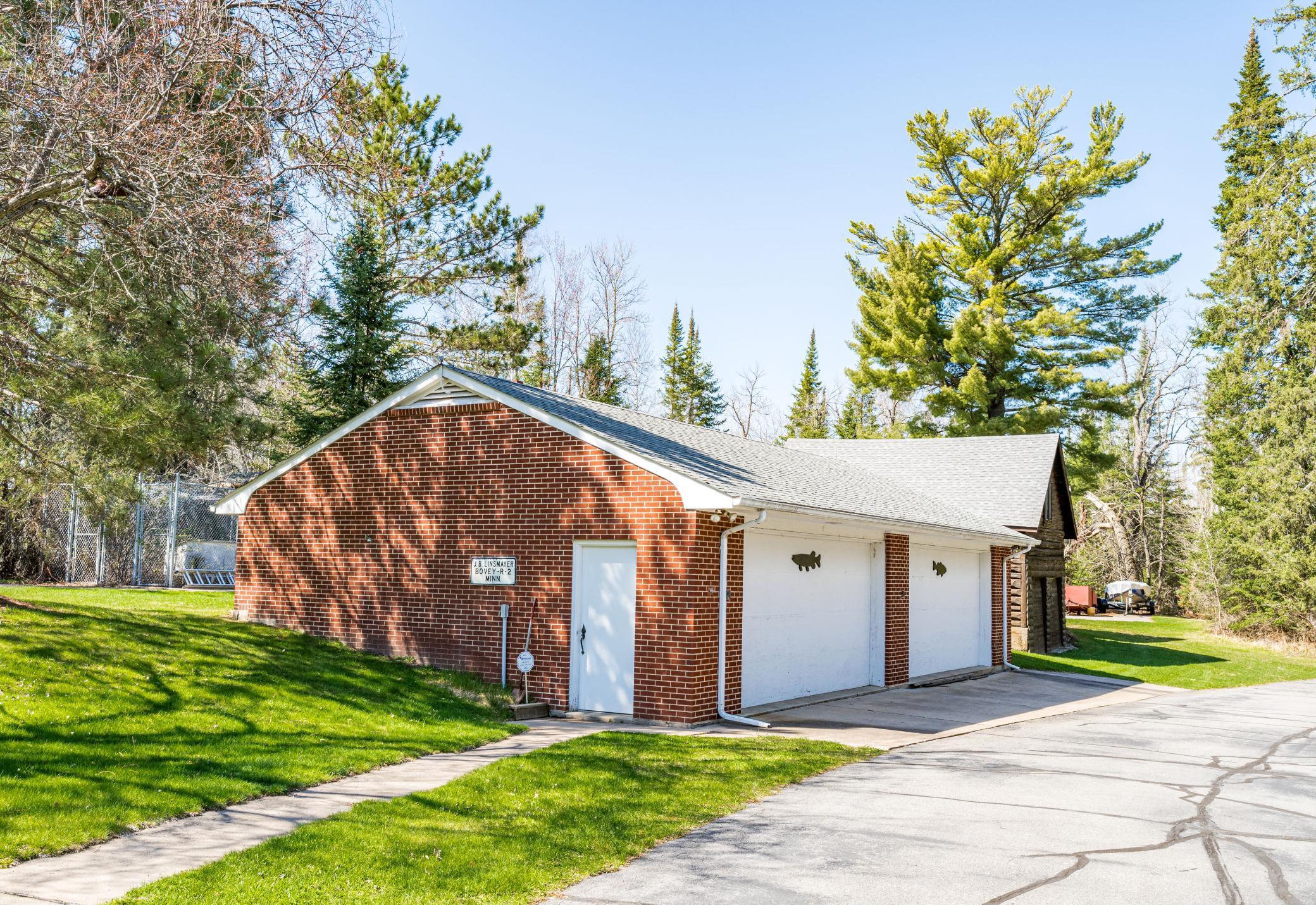1956 single family home for sale at 21895 County Road 8 in Bovey, MN — 4 bed, 4 bath (photo 32 of 52)