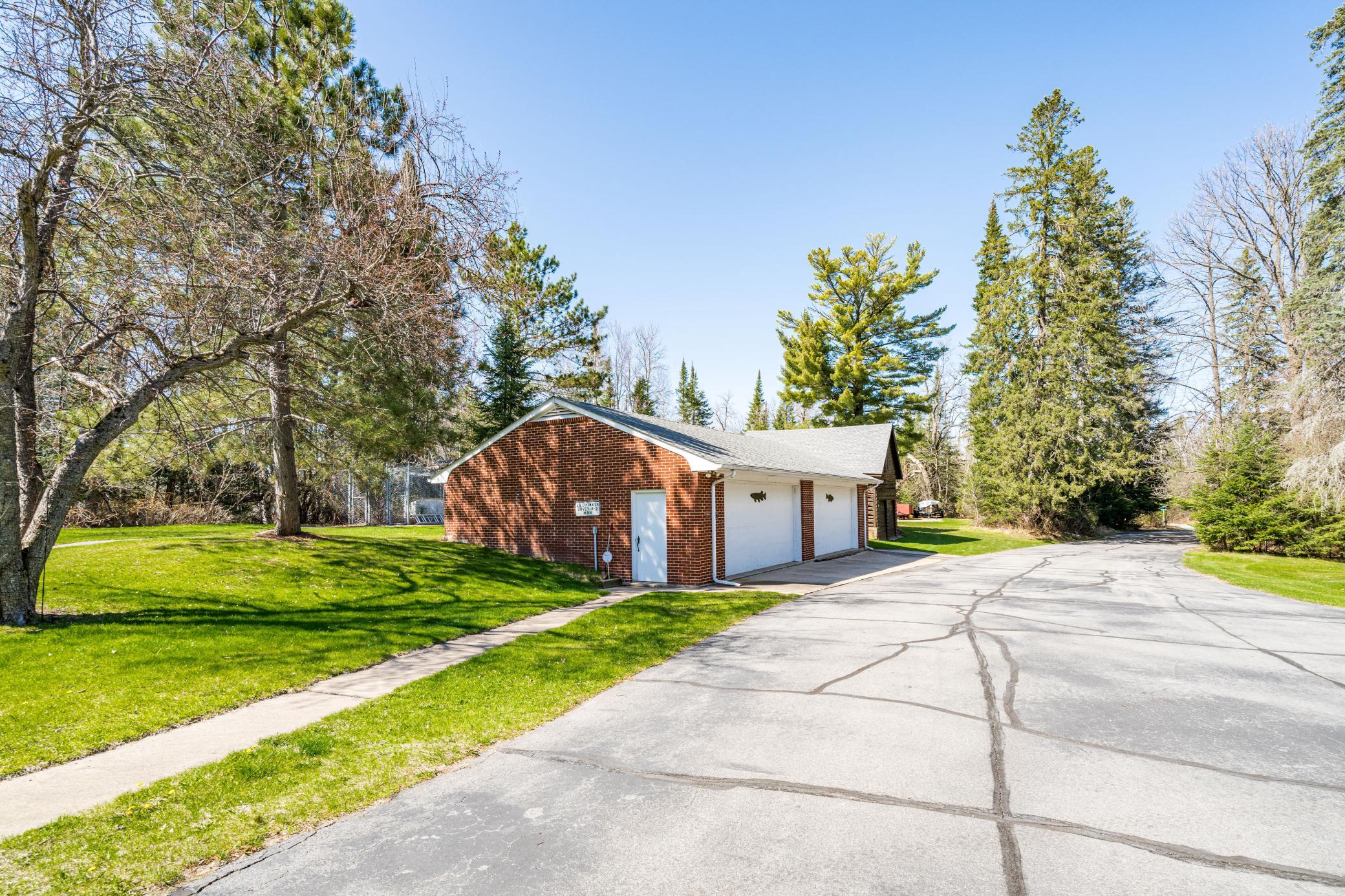 1956 single family home for sale at 21895 County Road 8 in Bovey, MN — 4 bed, 4 bath (photo 33 of 52)