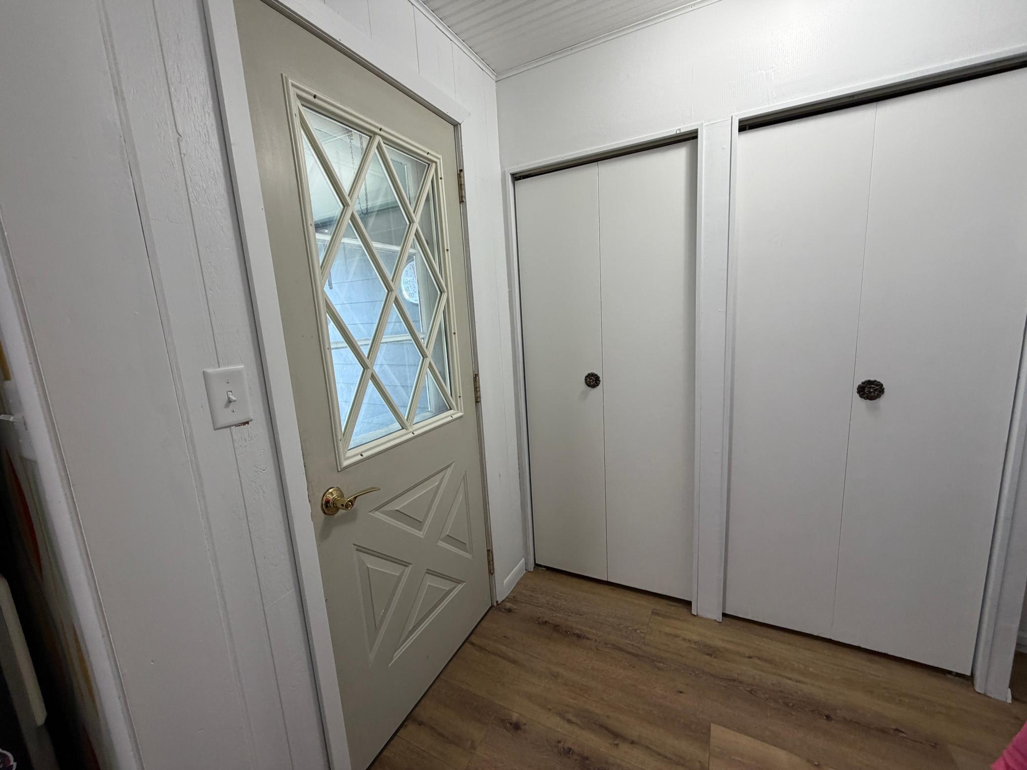 401 Center Street E, Roseau MN 56751 - Photo 8 of 30
