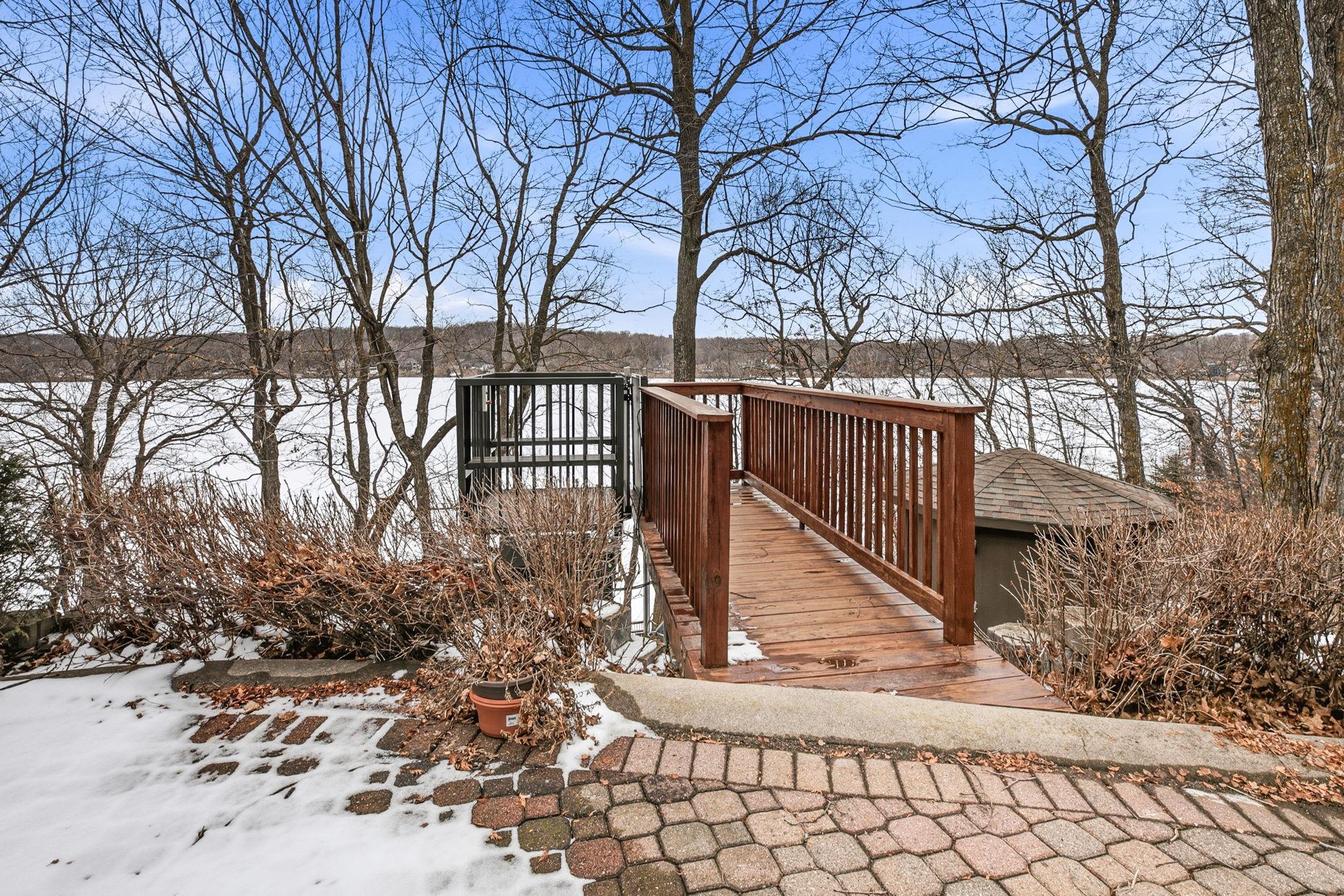 1994 single family home for sale at 10065 Amigo Trail in Grey Eagle, MN — 3 bed, 2 bath (photo 5 of 61)
