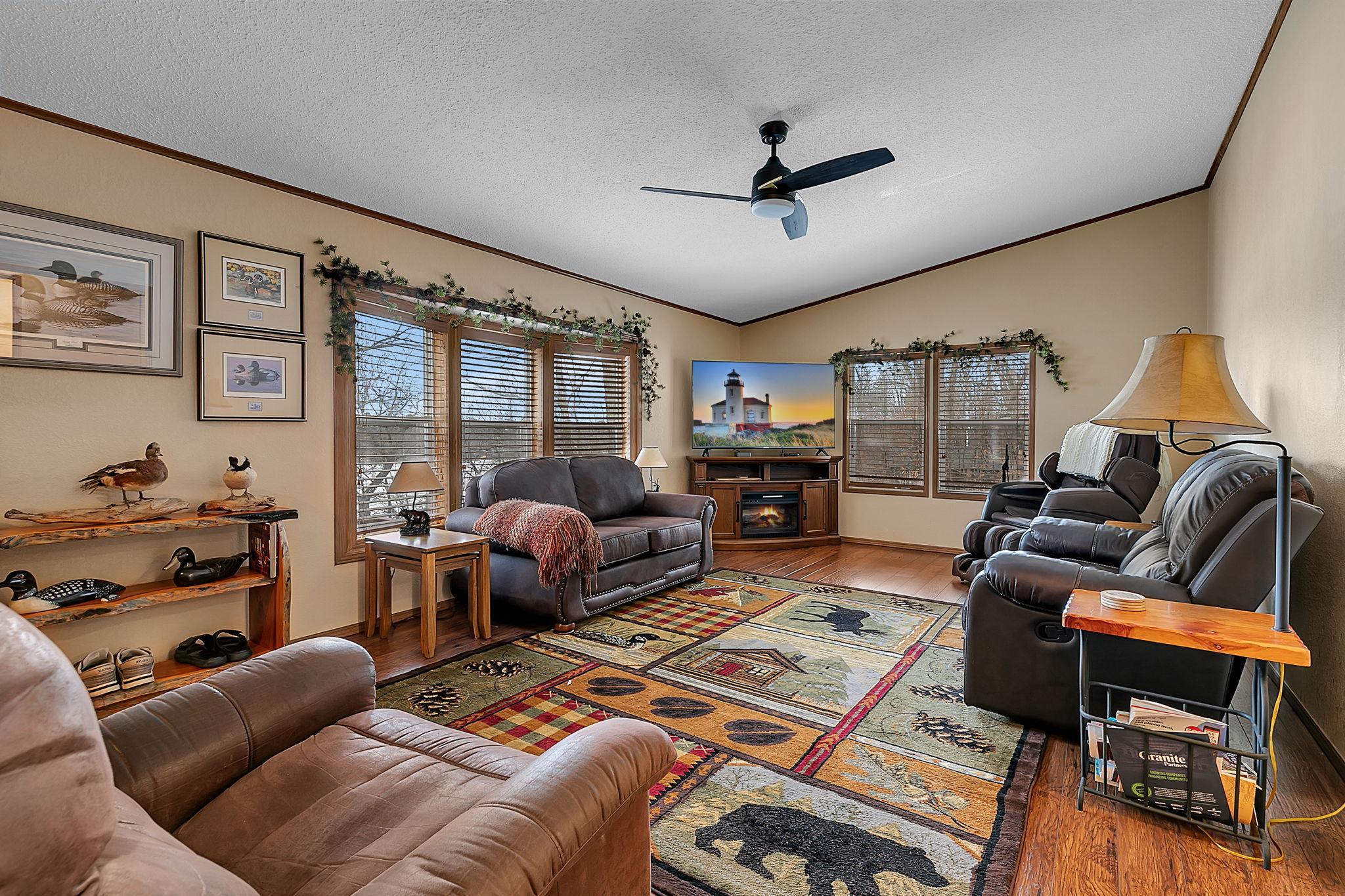 1994 single family home for sale at 10065 Amigo Trail in Grey Eagle, MN — 3 bed, 2 bath (photo 44 of 61)