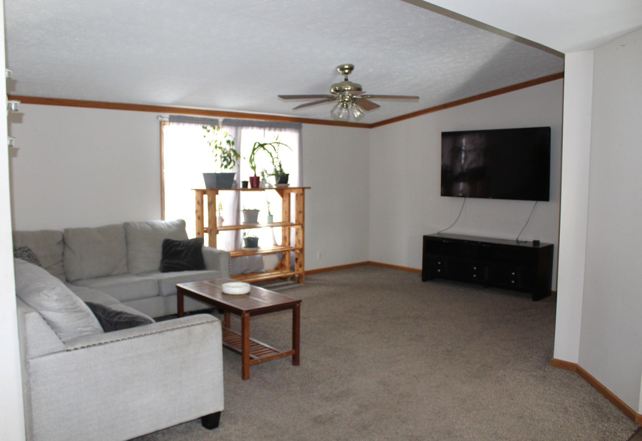 2003 single family home for sale at 24184 County 24 in Staples, MN — 5 bed, 2 bath (photo 4 of 8)