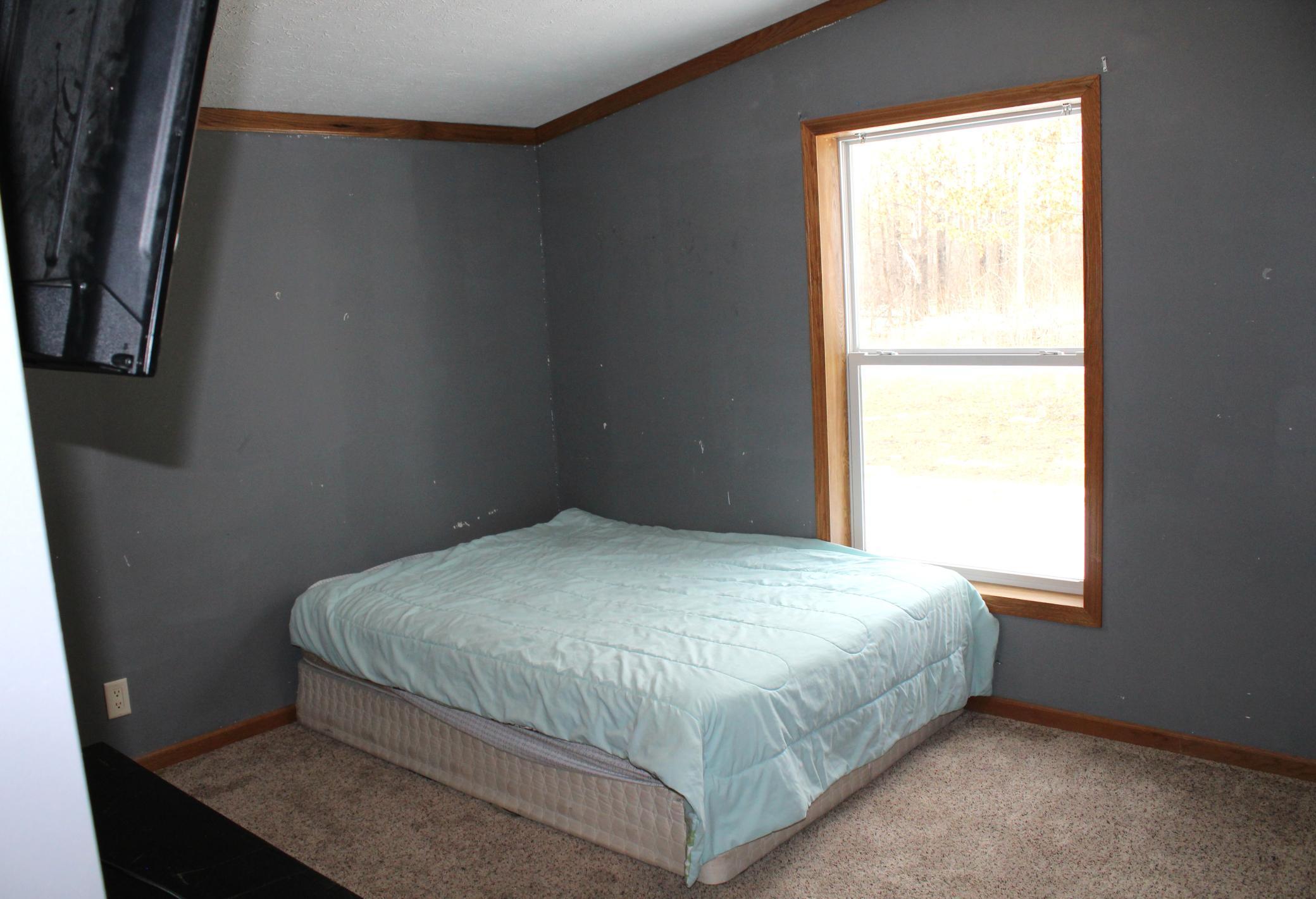 2003 single family home for sale at 24184 County 24 in Staples, MN — 5 bed, 2 bath (photo 6 of 8)