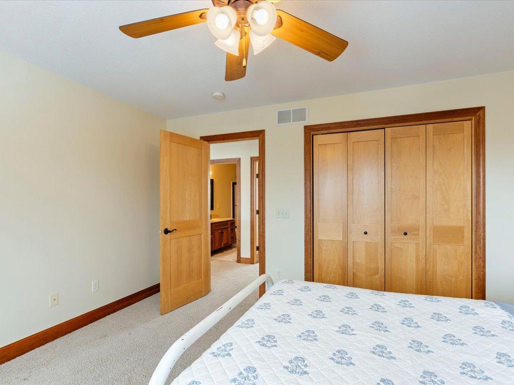 2006 townhouse for sale at 16418 Park Estates Drive in Brainerd, MN — 3 bed, 2 bath (photo 23 of 42)
