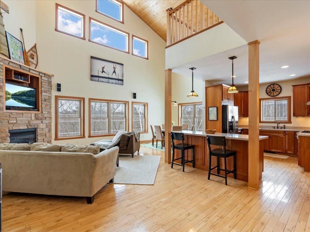2006 townhouse for sale at 16418 Park Estates Drive in Brainerd, MN — 3 bed, 2 bath (photo 6 of 42)
