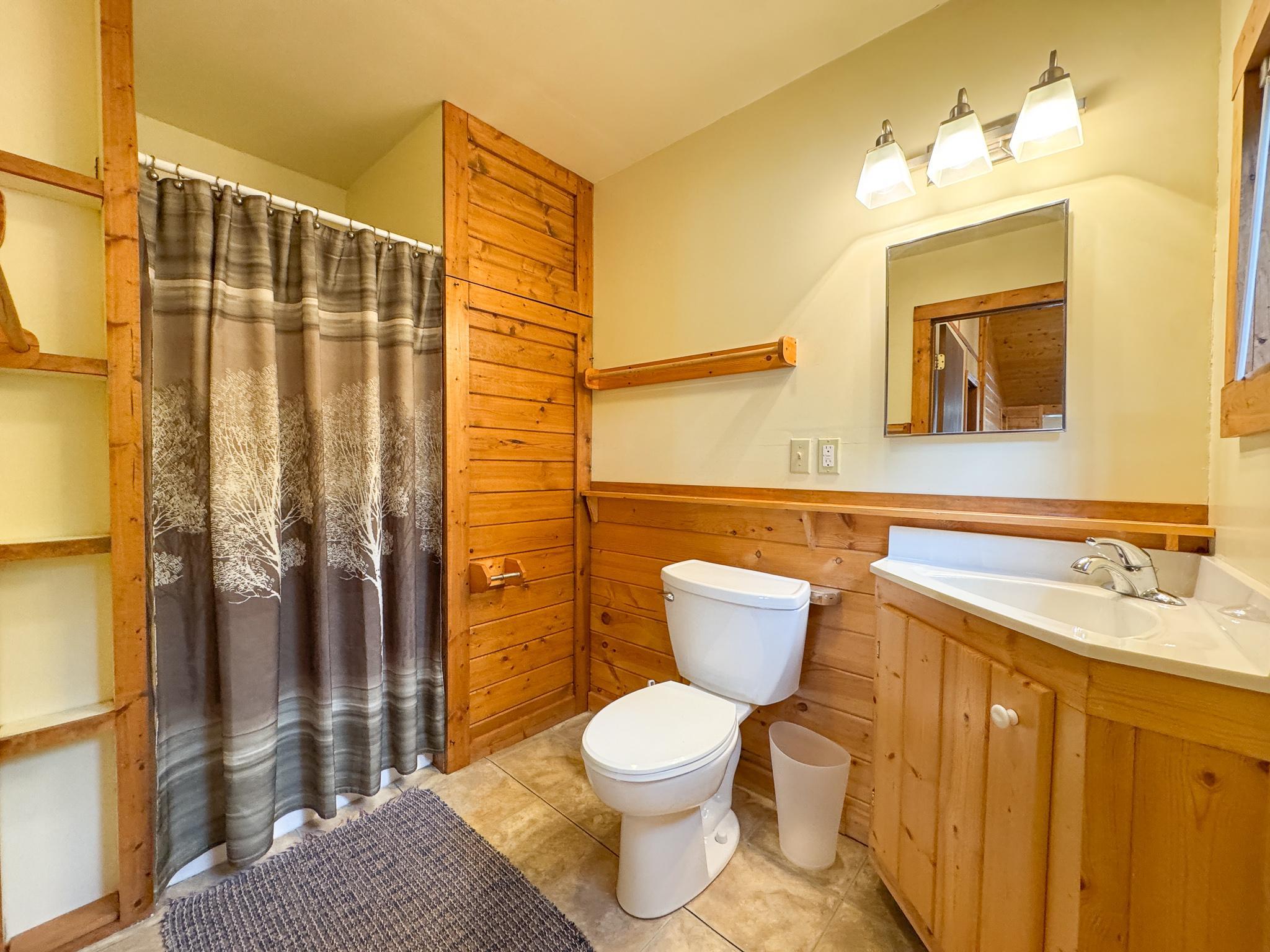 1949 single family home for sale at 27649 Unit 3 Co Hwy 83 in Battle Lake, MN — 4 bed, 1 bath (photo 12 of 32)