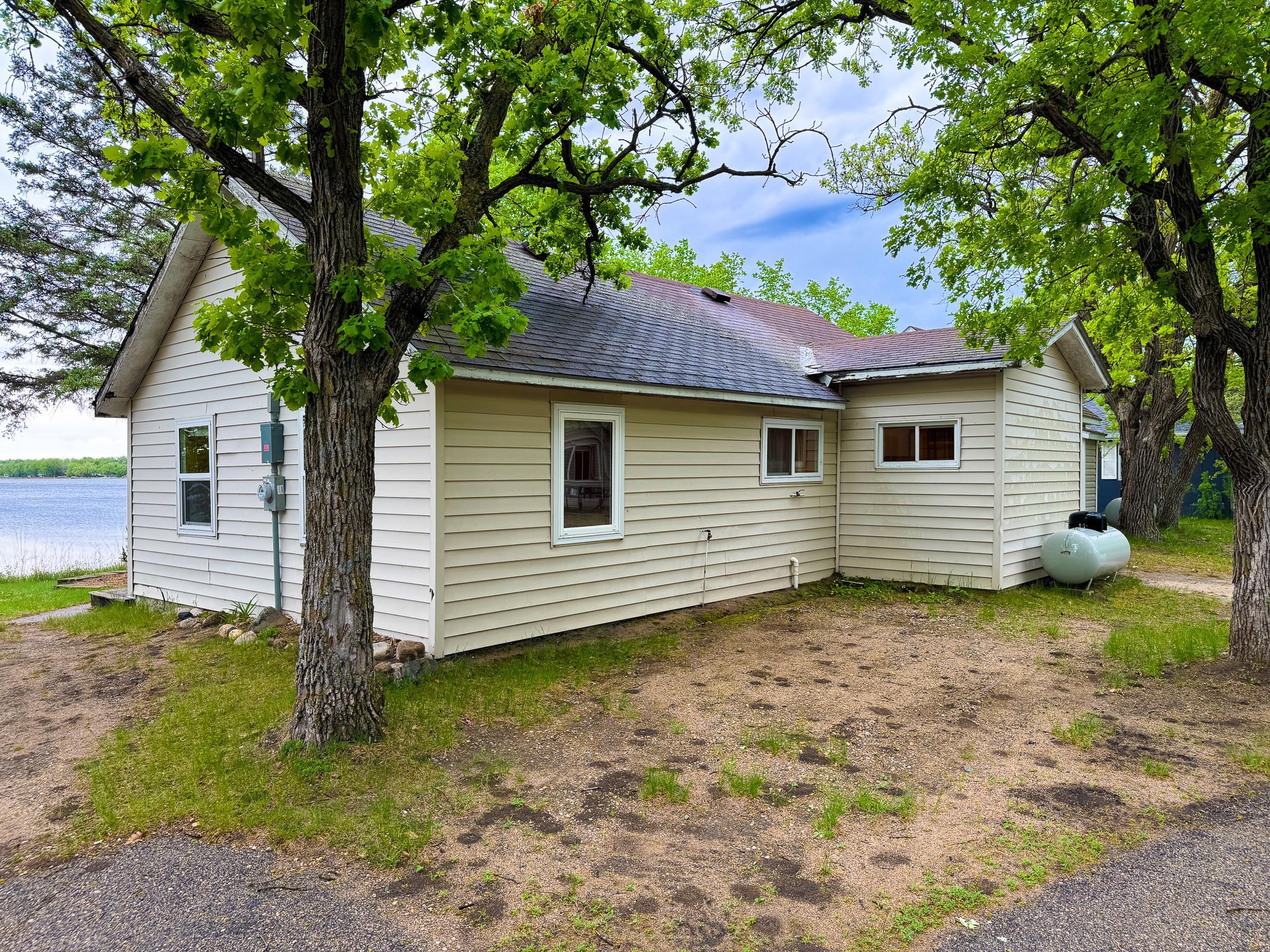 1949 single family home for sale at 27649 Unit 3 Co Hwy 83 in Battle Lake, MN — 4 bed, 1 bath (photo 14 of 32)