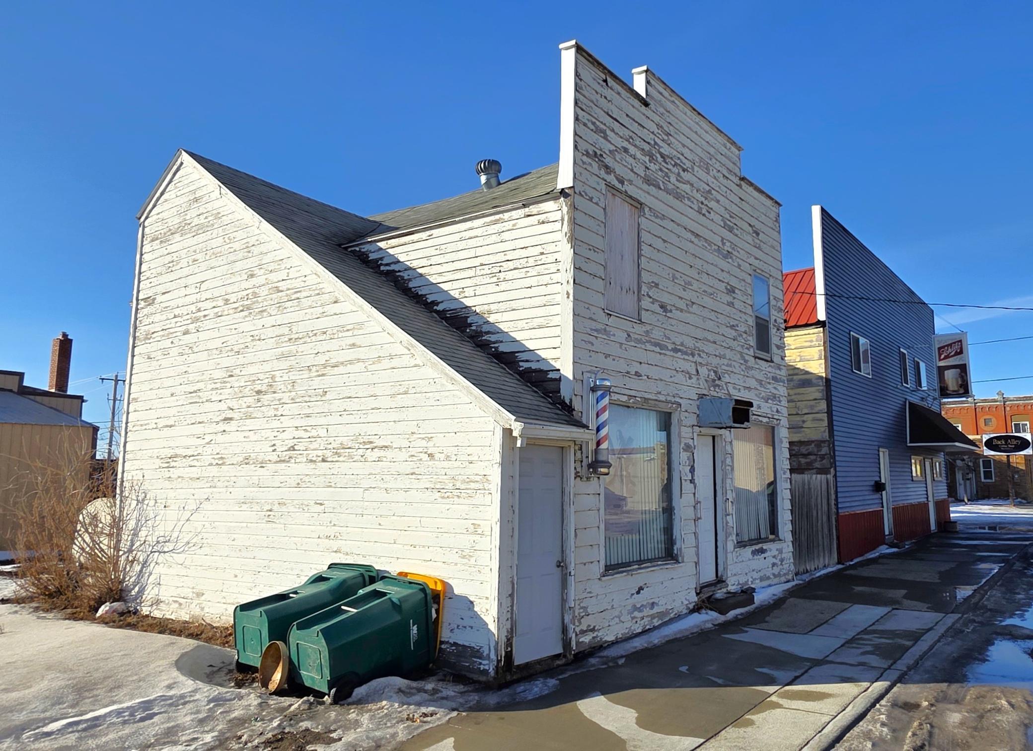 41 C e n t e r Avenue S, Mayville ND 58257 - Photo 2 of 9