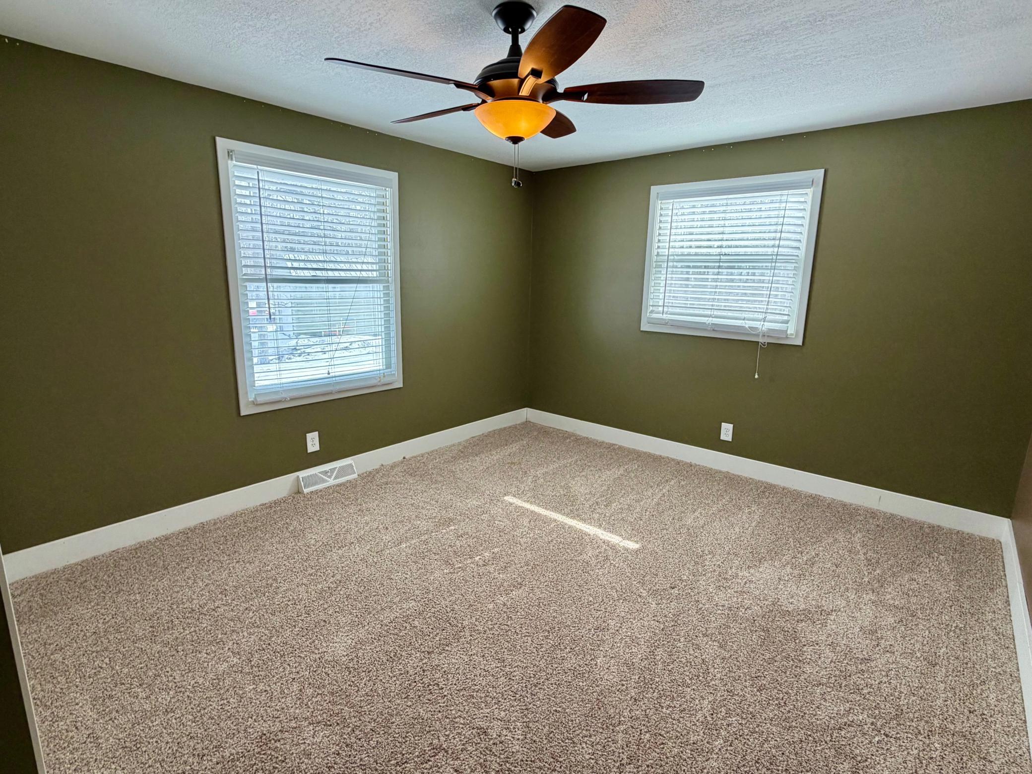 809 11th Avenue SE, Roseau MN 56751 - Photo 12 of 18
