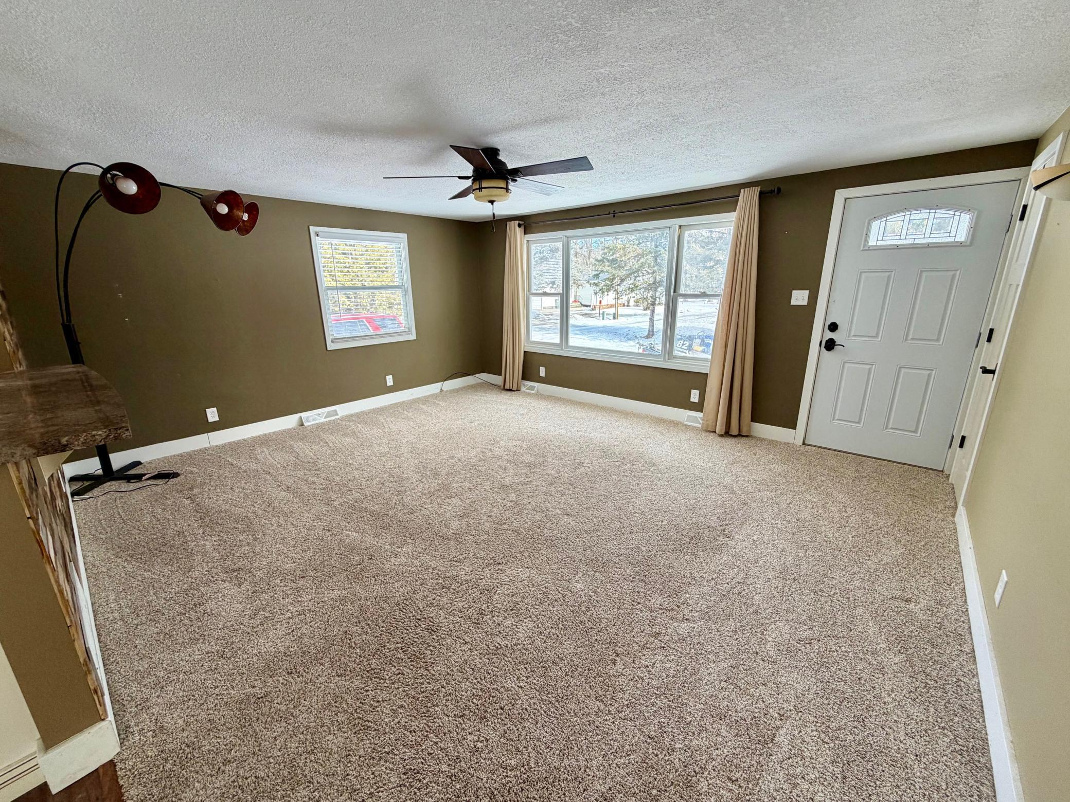 809 11th Avenue SE, Roseau MN 56751 - Photo 7 of 18
