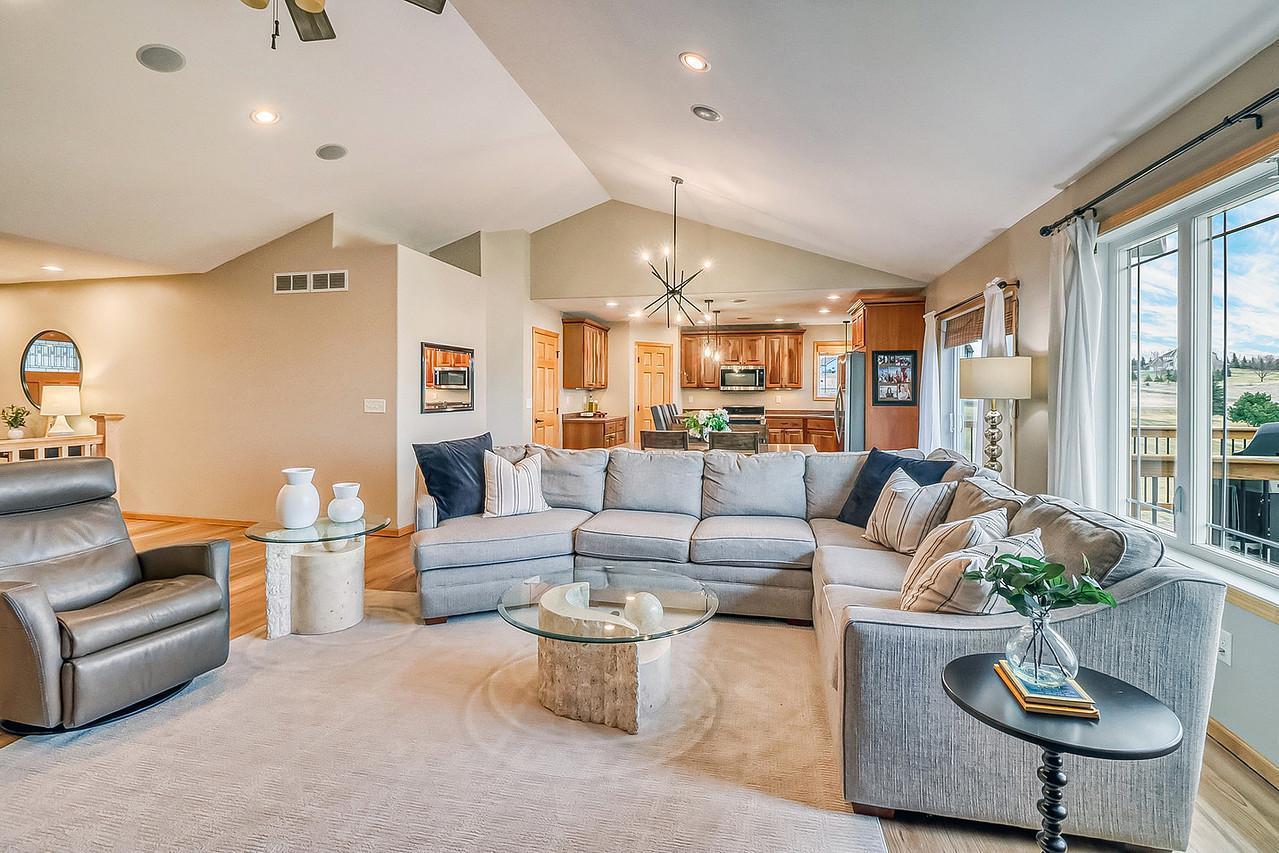 2007 single family home for sale at 23672 Highland Trail in Fergus Falls, MN — 5 bed, 4 bath (photo 16 of 60)