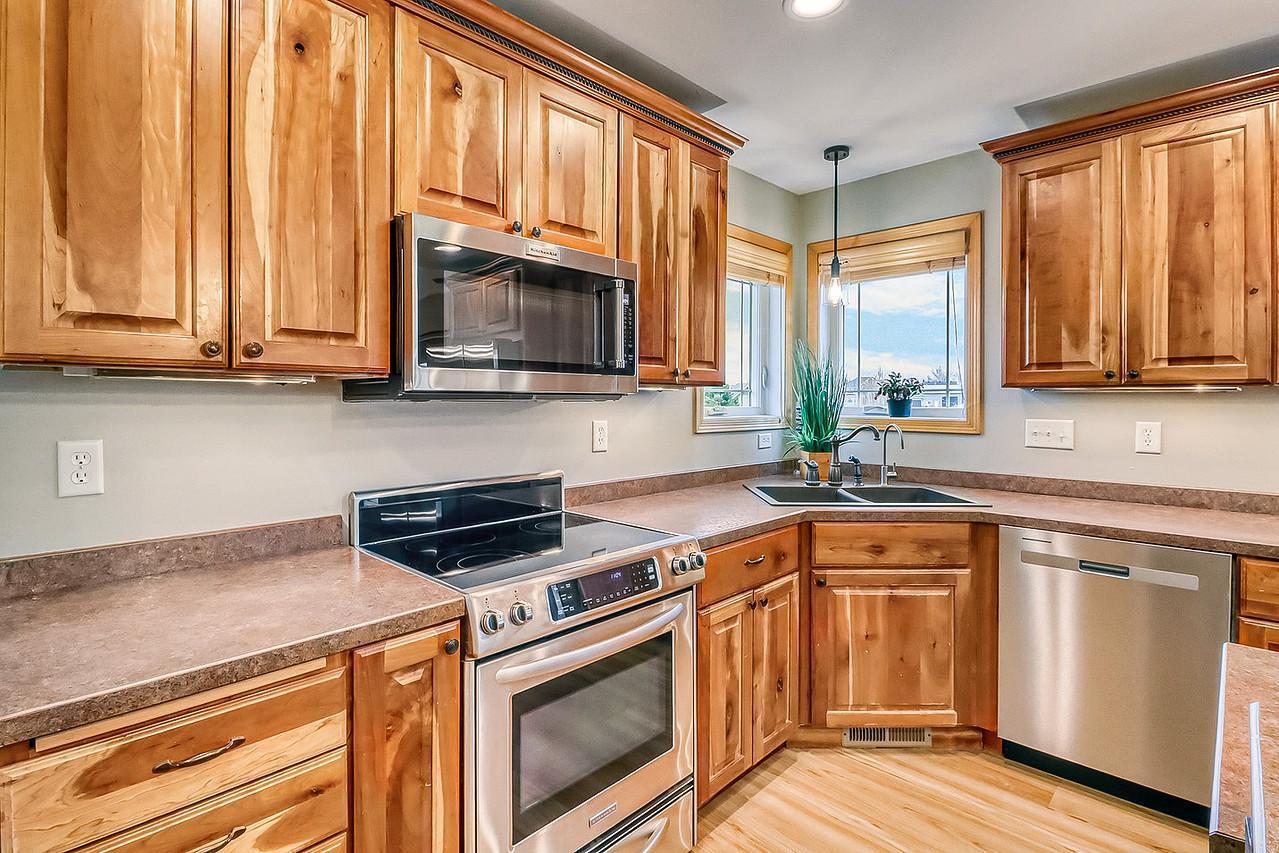 2007 single family home for sale at 23672 Highland Trail in Fergus Falls, MN — 5 bed, 4 bath (photo 21 of 60)