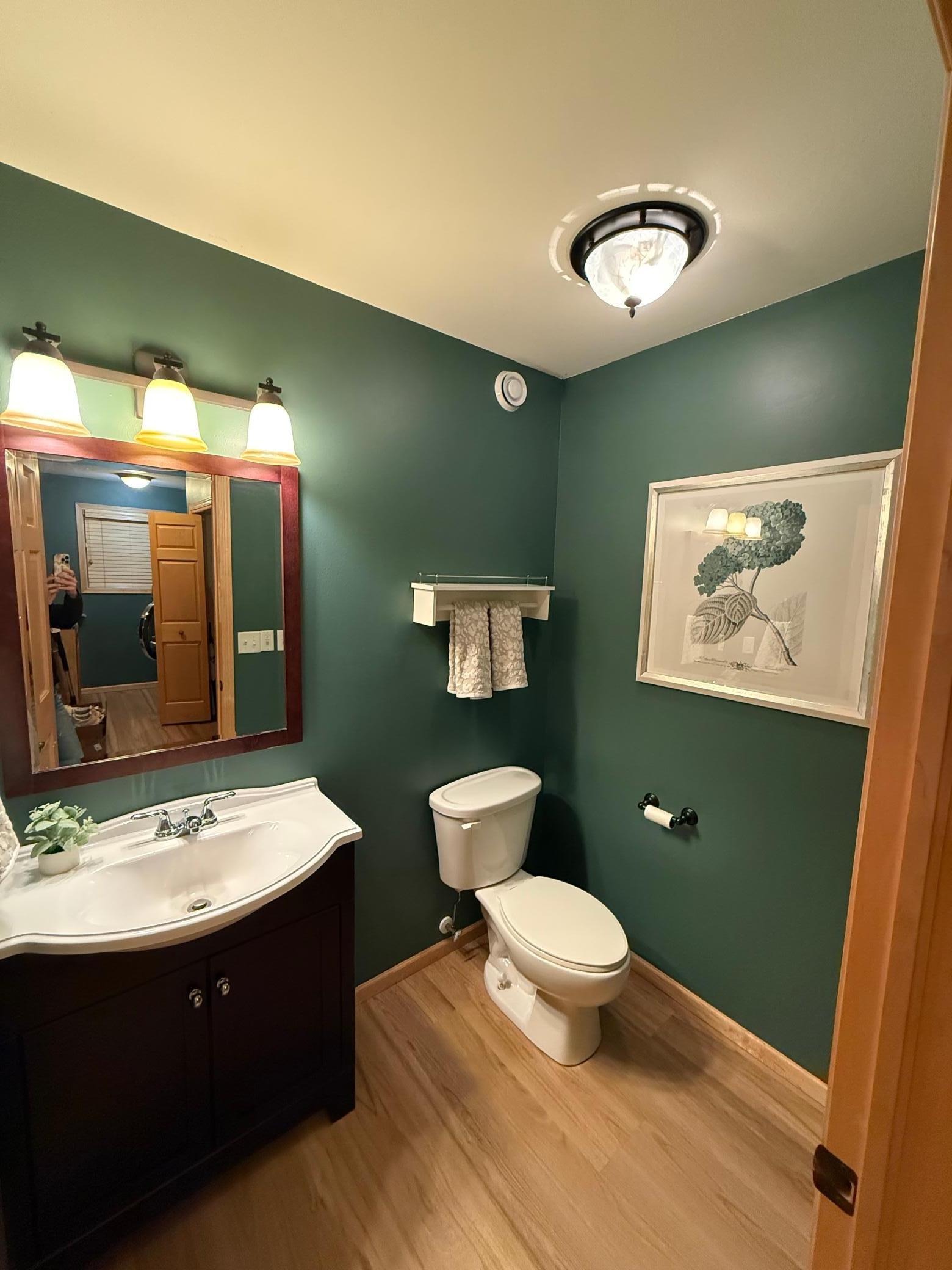 2007 single family home for sale at 23672 Highland Trail in Fergus Falls, MN — 5 bed, 4 bath (photo 29 of 60)