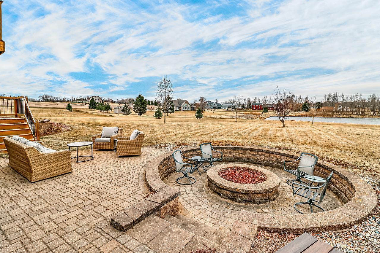 2007 single family home for sale at 23672 Highland Trail in Fergus Falls, MN — 5 bed, 4 bath (photo 54 of 60)