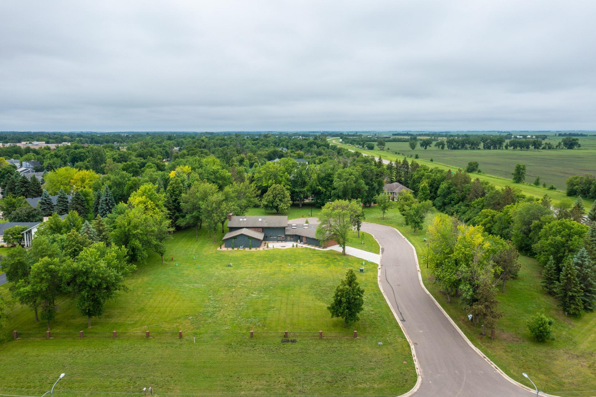 land for sale at 1481 EDGEWOOD Court in Wahpeton, ND