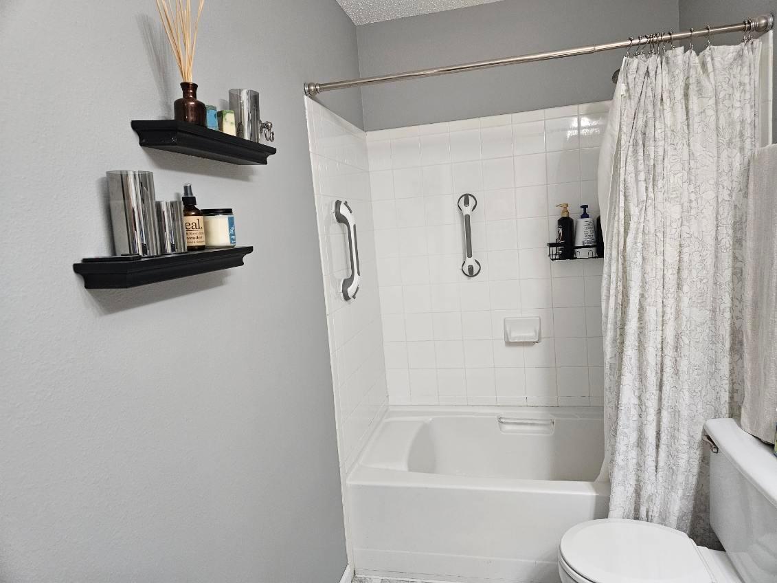 1978 townhouse for sale at 1566 27th Avenue S in Fargo, ND — 2 bed, 3 bath (photo 12 of 33)
