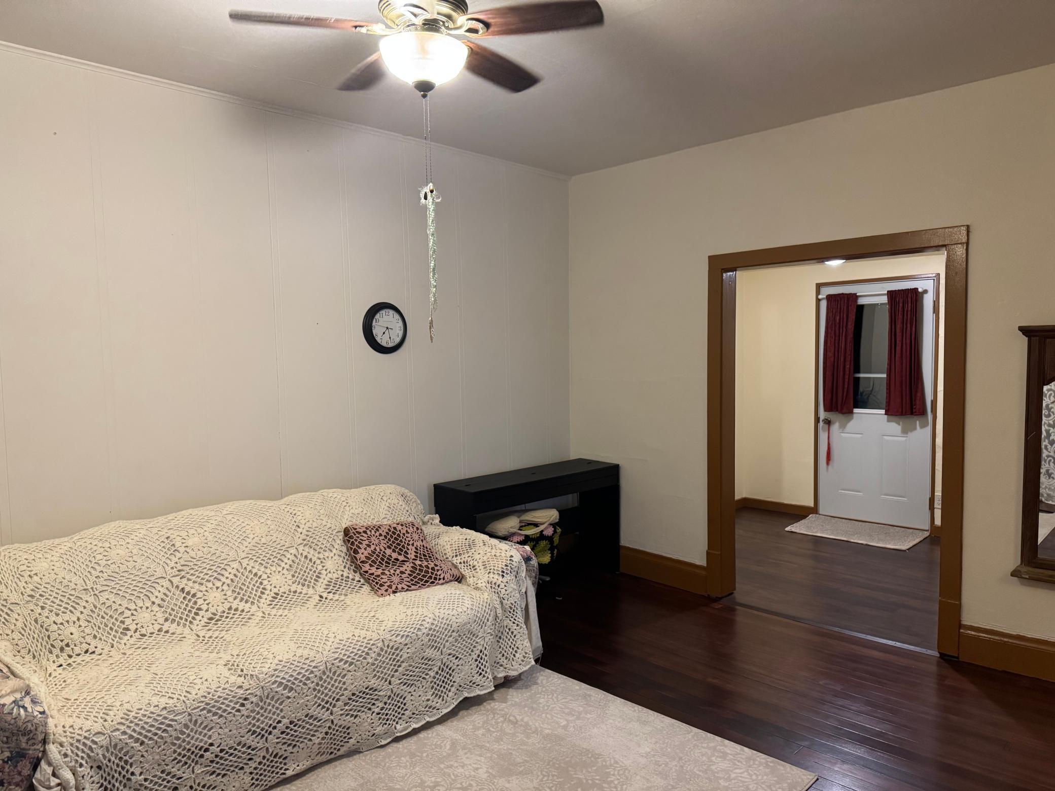 1900 single family home for sale at 603 Pearl Street N in Buffalo, ND — 3 bed, 2 bath (photo 10 of 47)