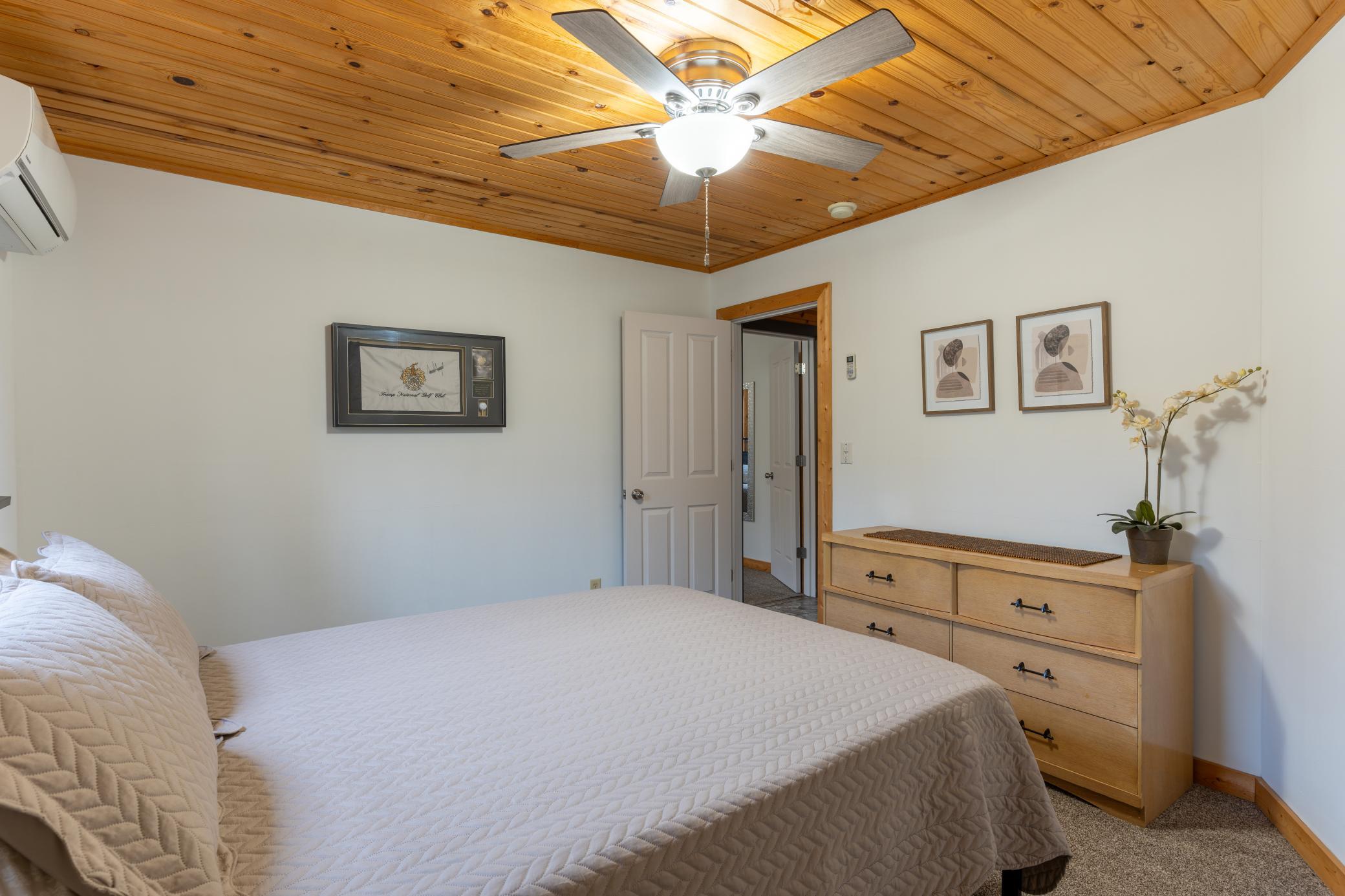 2000 single family home for sale at 33489 Strawberry Drive in Ogema, MN — 3 bed, 1 bath (photo 17 of 38)