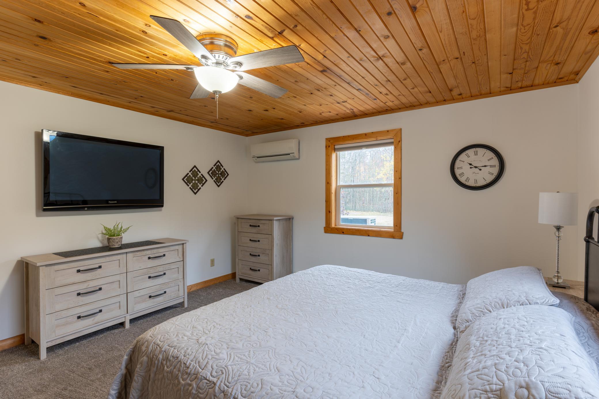 2000 single family home for sale at 33489 Strawberry Drive in Ogema, MN — 3 bed, 1 bath (photo 19 of 38)