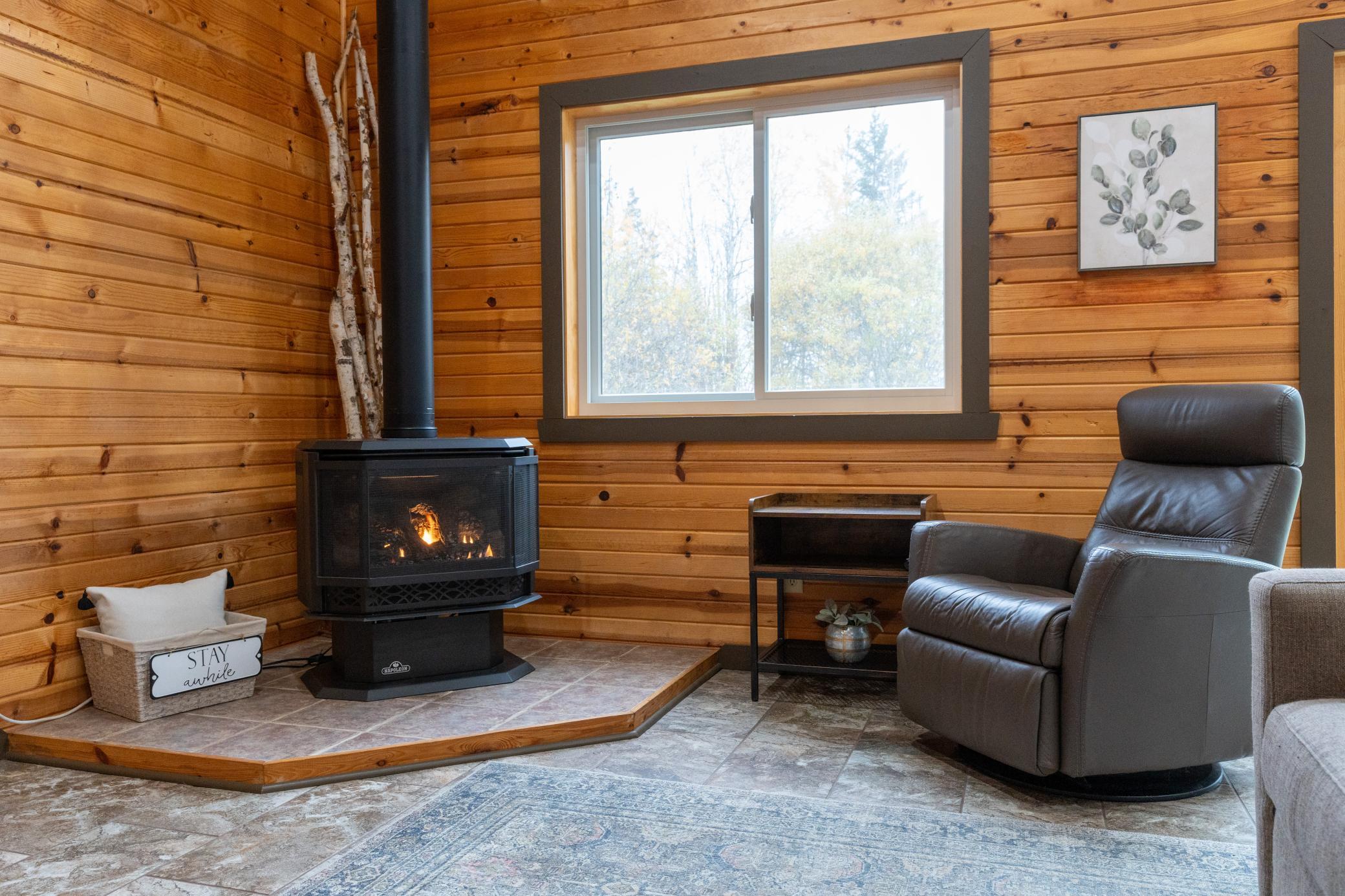 2000 single family home for sale at 33489 Strawberry Drive in Ogema, MN — 3 bed, 1 bath (photo 8 of 38)