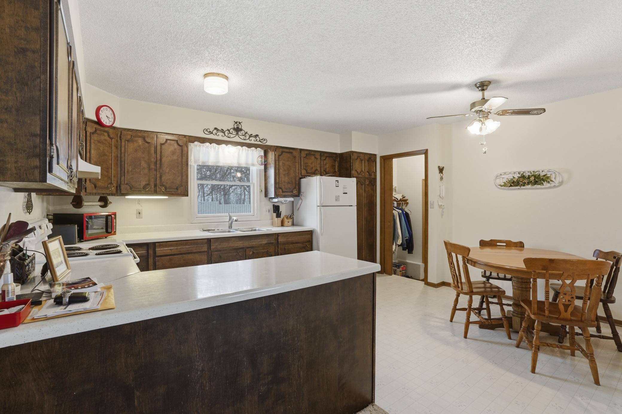 1972 single family home for sale at 535 W Bend Lane in Alvarado, MN — 3 bed, 1 bath (photo 11 of 32)