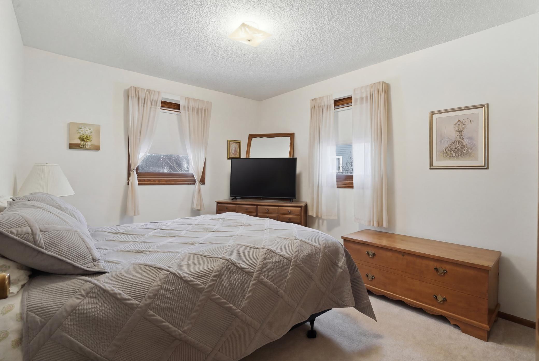 1972 single family home for sale at 535 W Bend Lane in Alvarado, MN — 3 bed, 1 bath (photo 17 of 32)