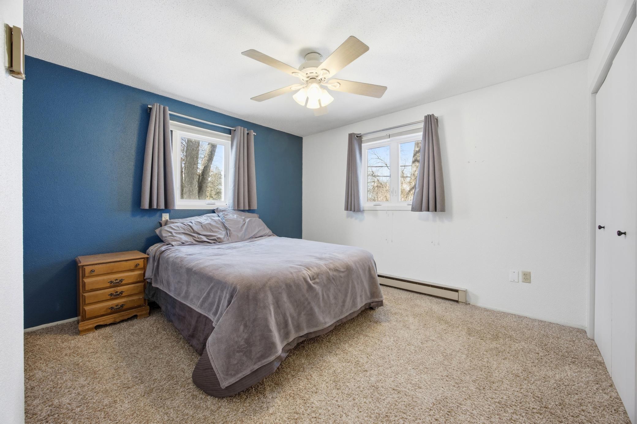 1976 single family home for sale at 1211 Hall Avenue in Breckenridge, MN — 3 bed, 2 bath (photo 17 of 36)