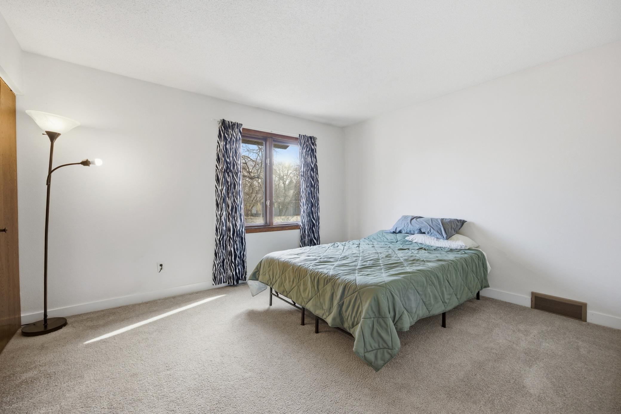 2229 4th Avenue S, Moorhead MN 56560 - Photo 11 of 15