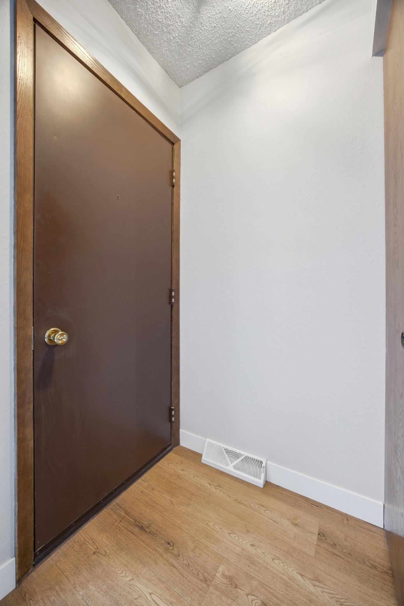 2229 4th Avenue S, Moorhead MN 56560 - Photo 8 of 15