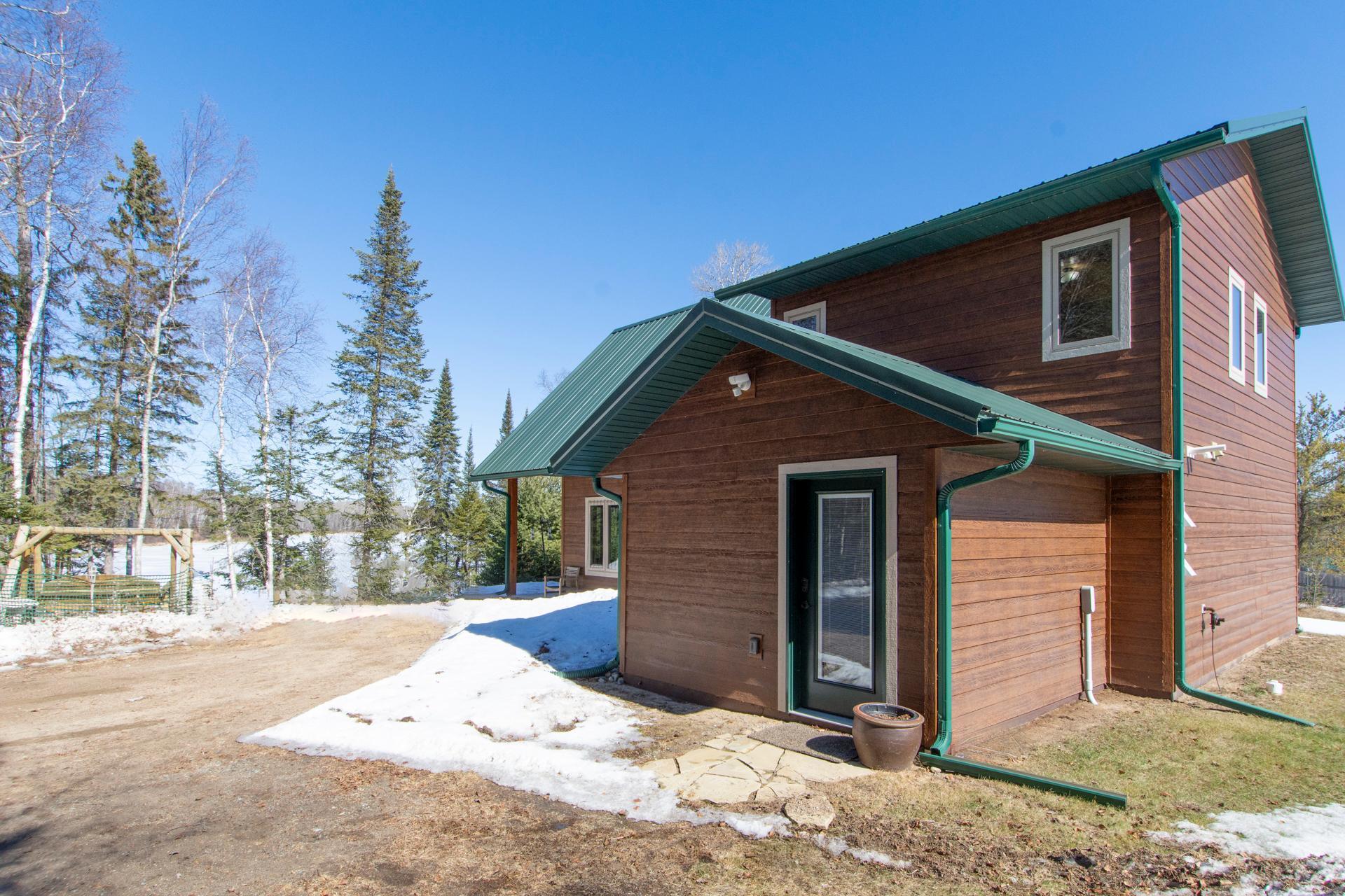 2019 single family home for sale at 25440 O'Donnell Lane in Bigfork, MN — 3 bed, 2 bath (photo 16 of 55)