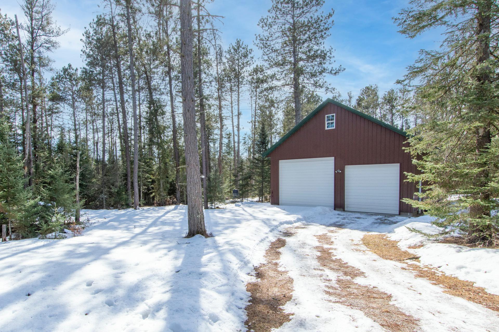 2019 single family home for sale at 25440 O'Donnell Lane in Bigfork, MN — 3 bed, 2 bath (photo 47 of 55)