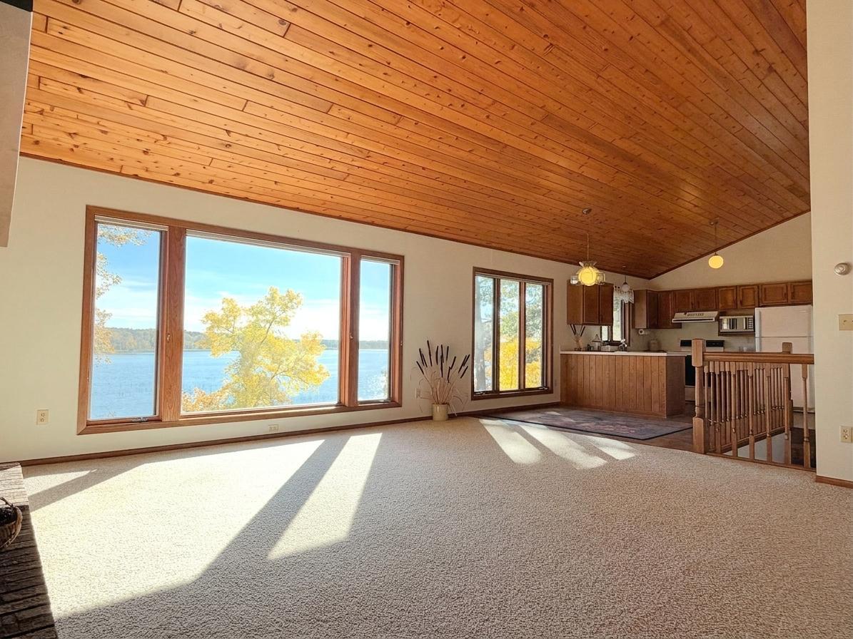 1990 single family home for sale at 24281 Hazel Wood Drive in Park Rapids, MN — 3 bed, 2 bath (photo 17 of 80)