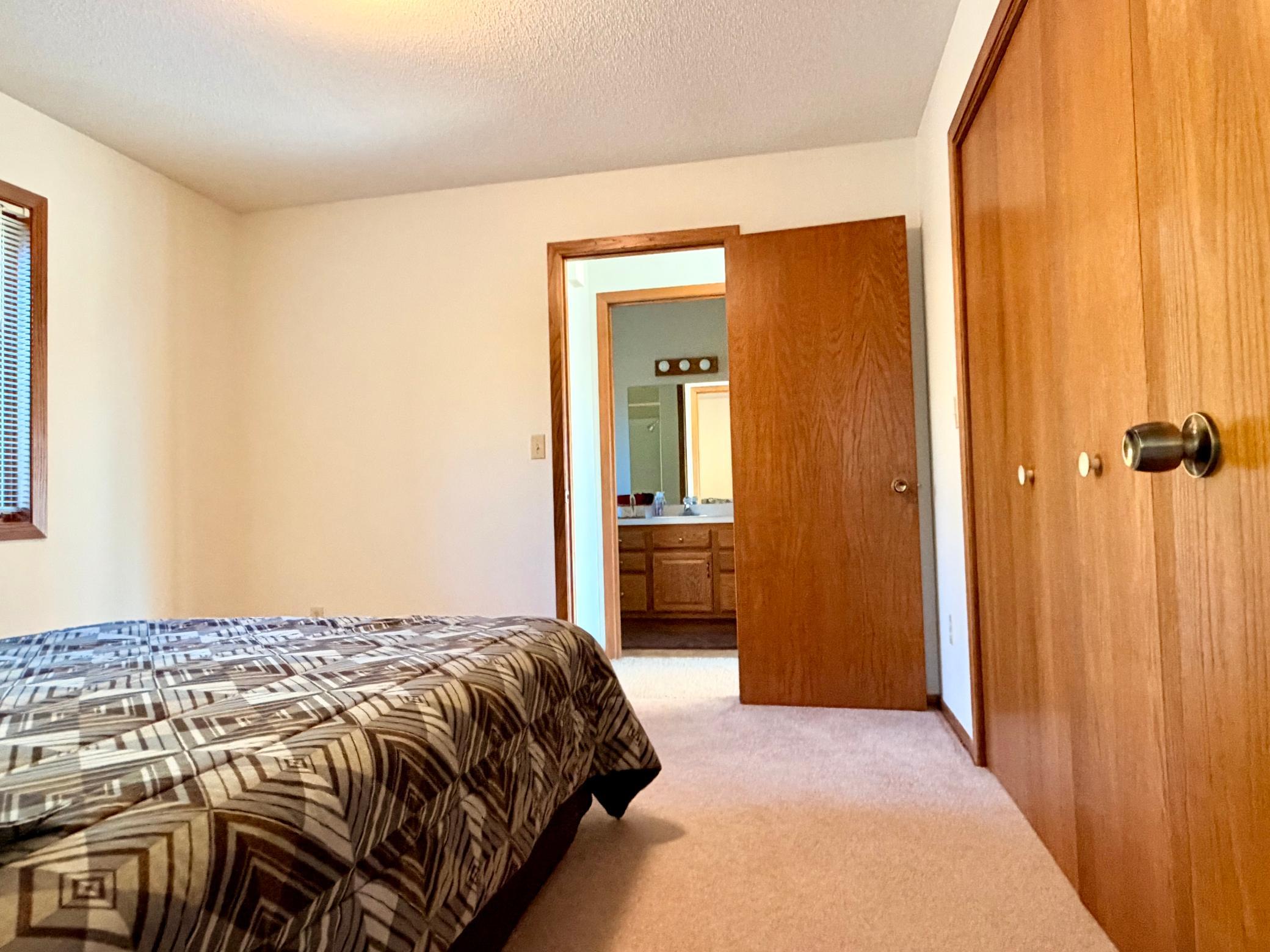 1990 single family home for sale at 24281 Hazel Wood Drive in Park Rapids, MN — 3 bed, 2 bath (photo 28 of 80)