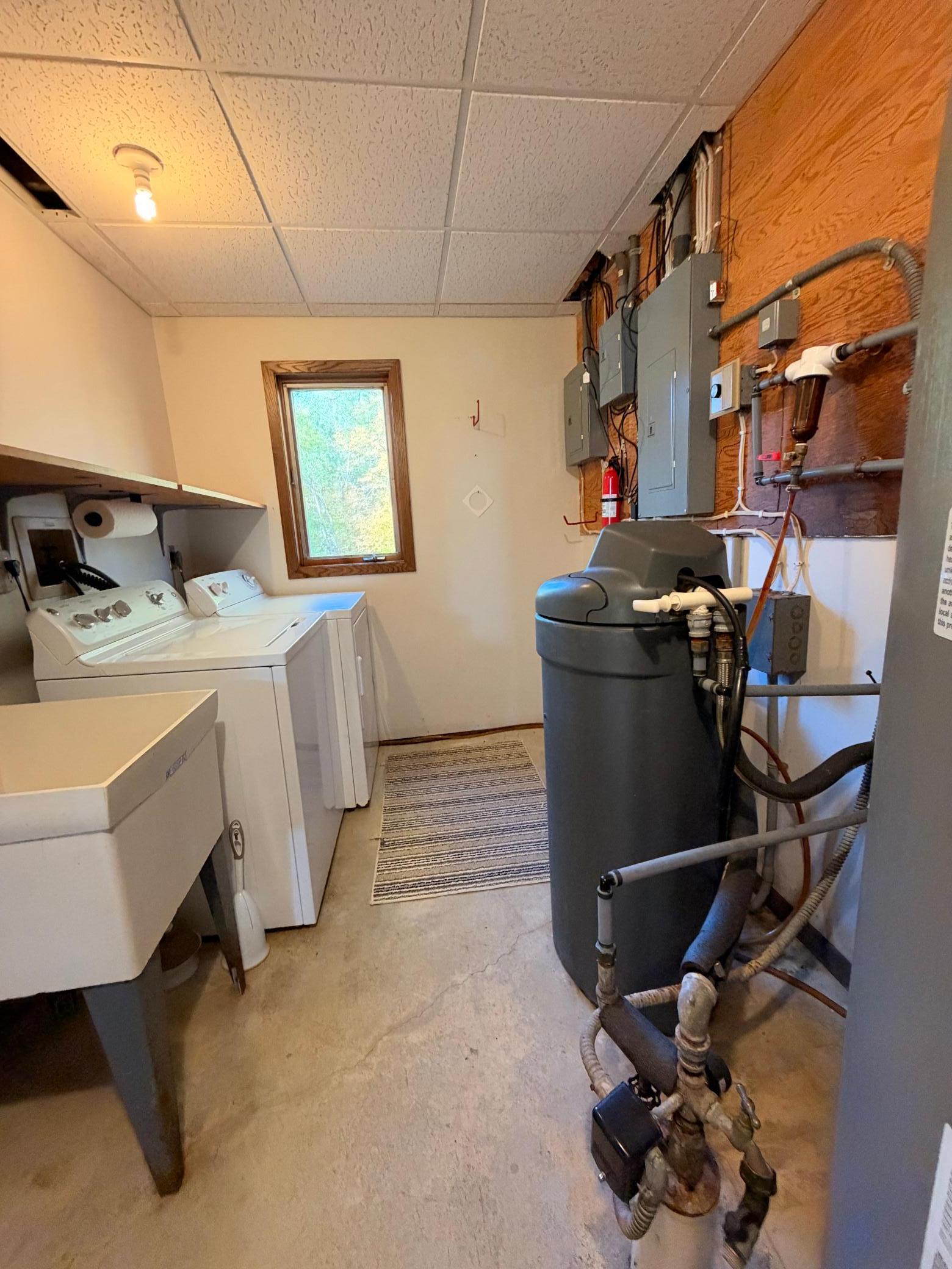 1990 single family home for sale at 24281 Hazel Wood Drive in Park Rapids, MN — 3 bed, 2 bath (photo 50 of 80)