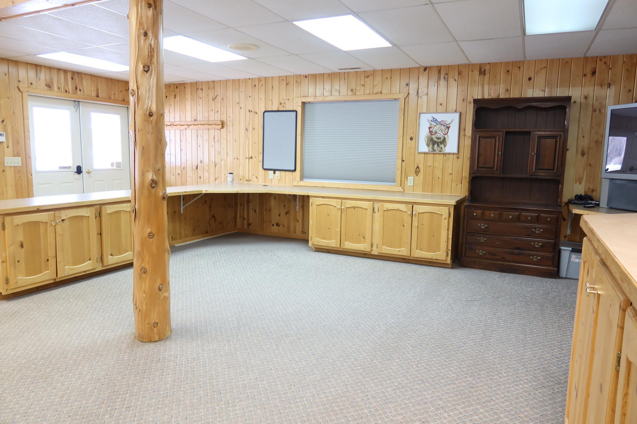 2001 single family home for sale at 30694 Olson Street in Pequot Lakes, MN — 6 bed, 4 bath (photo 14 of 38)