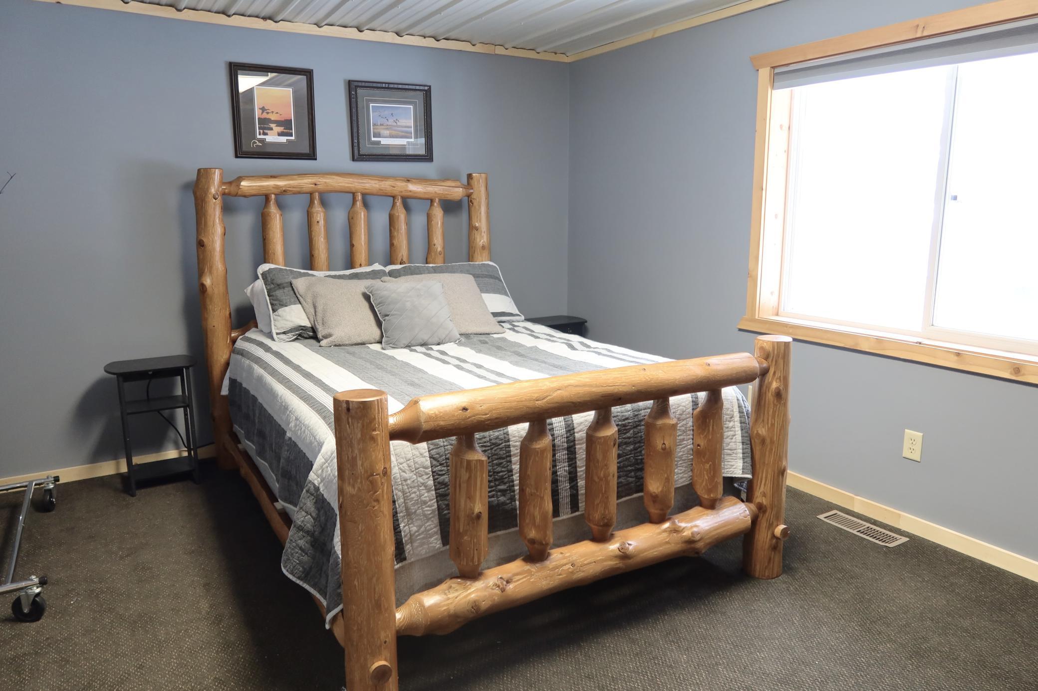 2001 single family home for sale at 30694 Olson Street in Pequot Lakes, MN — 6 bed, 4 bath (photo 28 of 38)