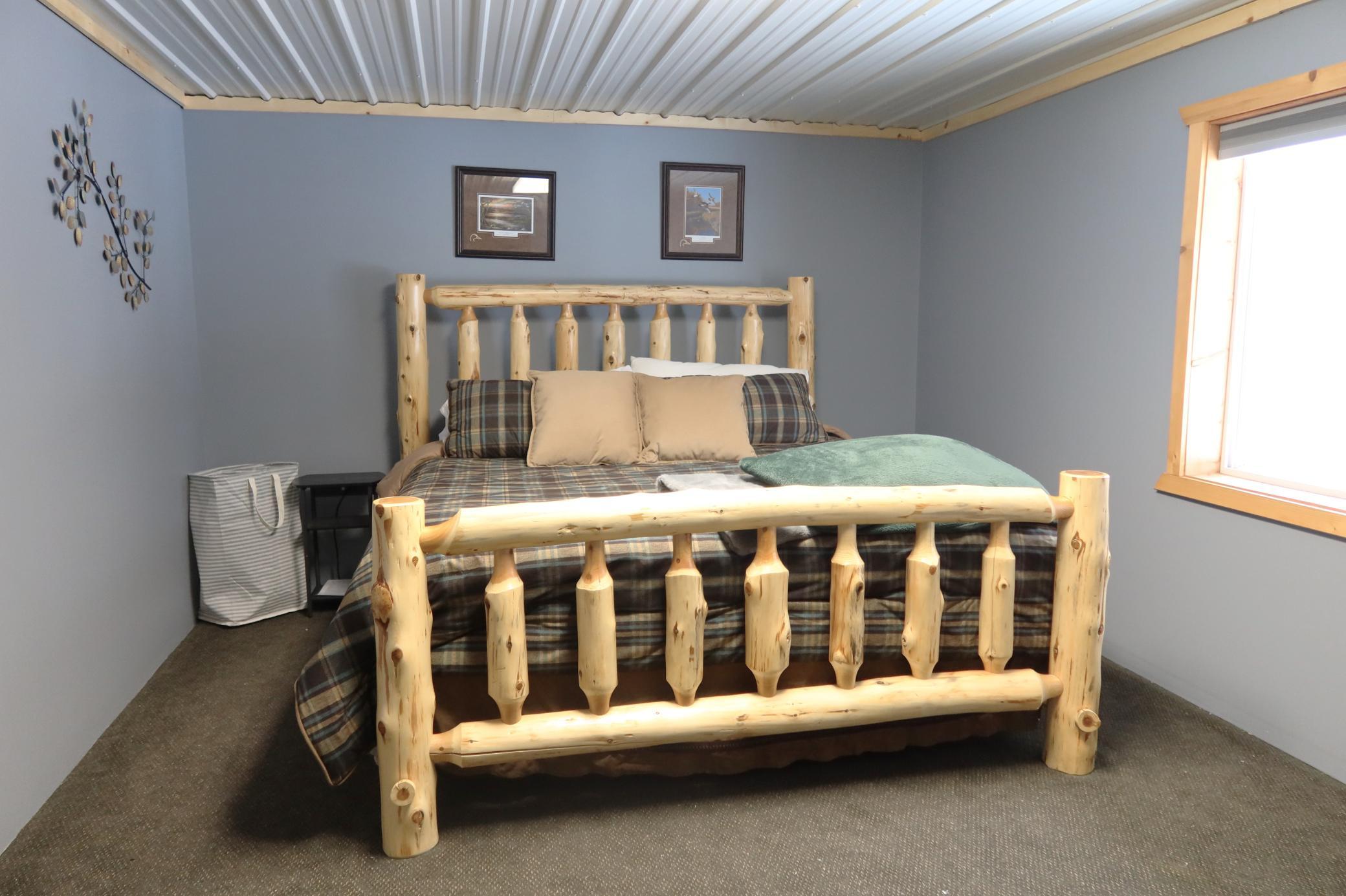 2001 single family home for sale at 30694 Olson Street in Pequot Lakes, MN — 6 bed, 4 bath (photo 29 of 38)