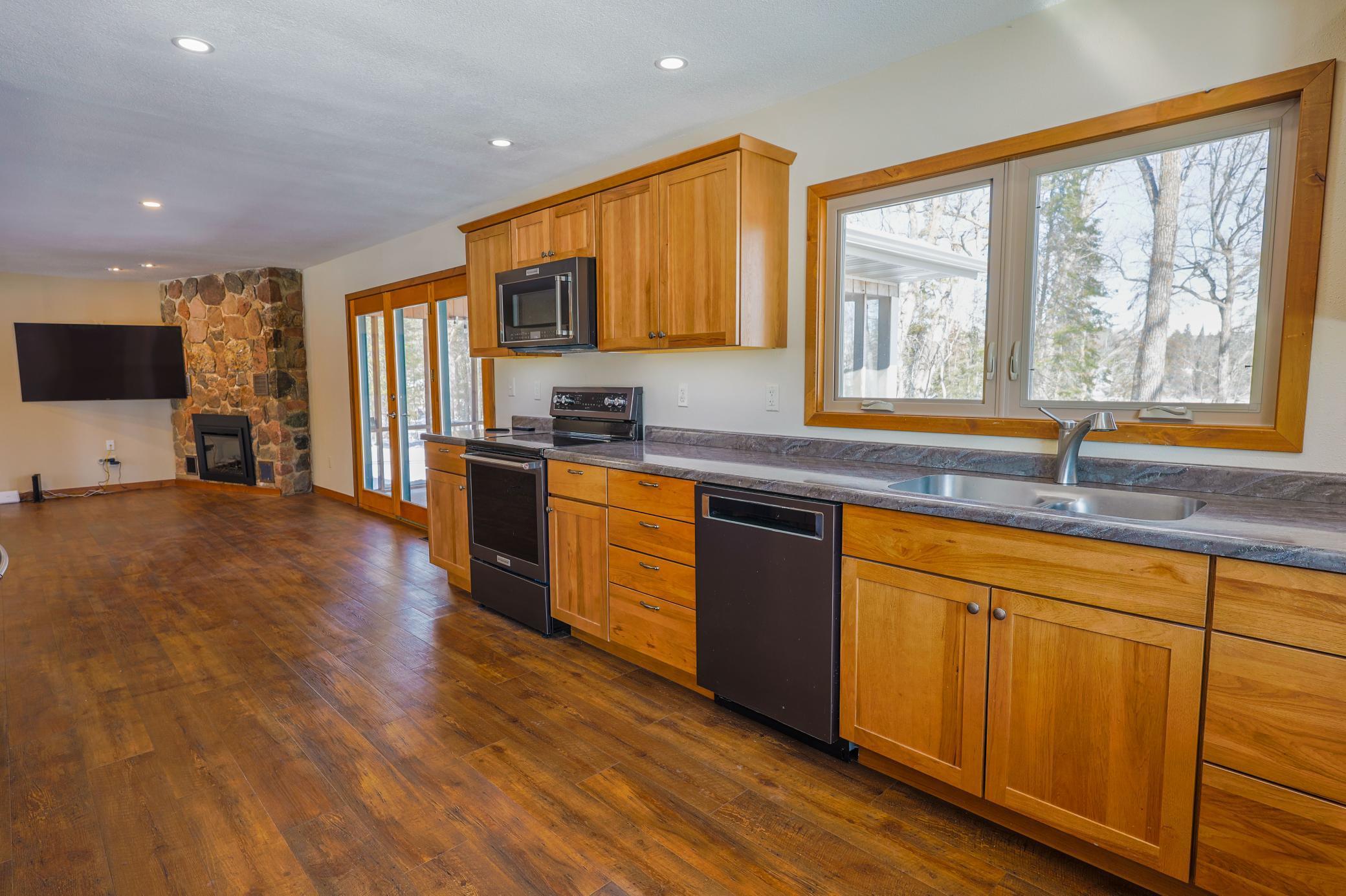 1959 single family home for sale at 11100 Fisher Lane in Park Rapids, MN — 3 bed, 3 bath (photo 12 of 45)