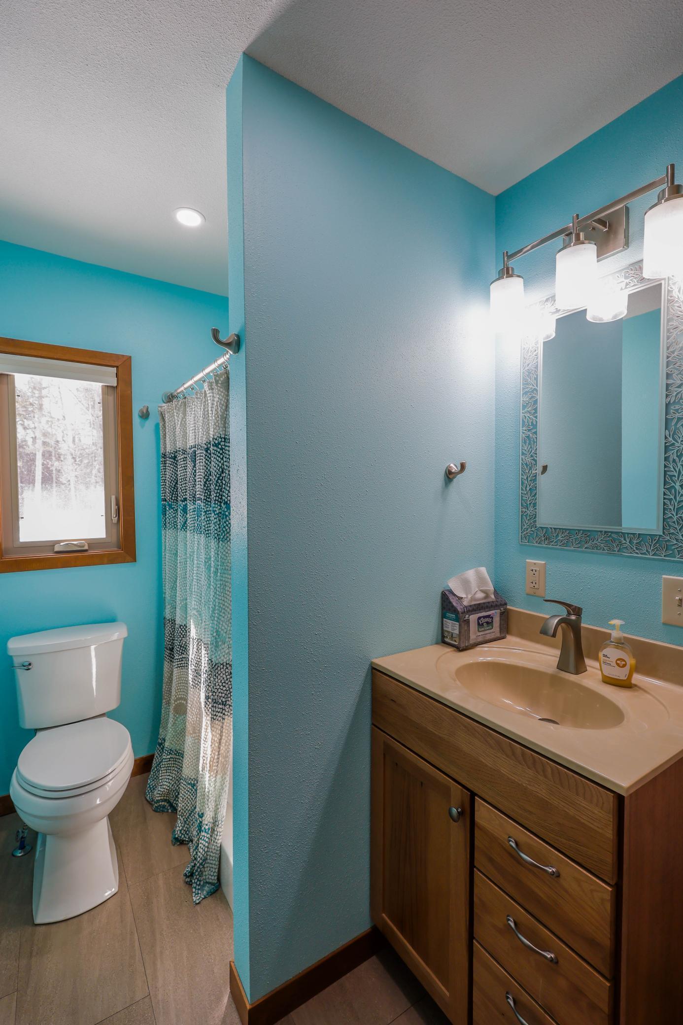 1959 single family home for sale at 11100 Fisher Lane in Park Rapids, MN — 3 bed, 3 bath (photo 14 of 45)