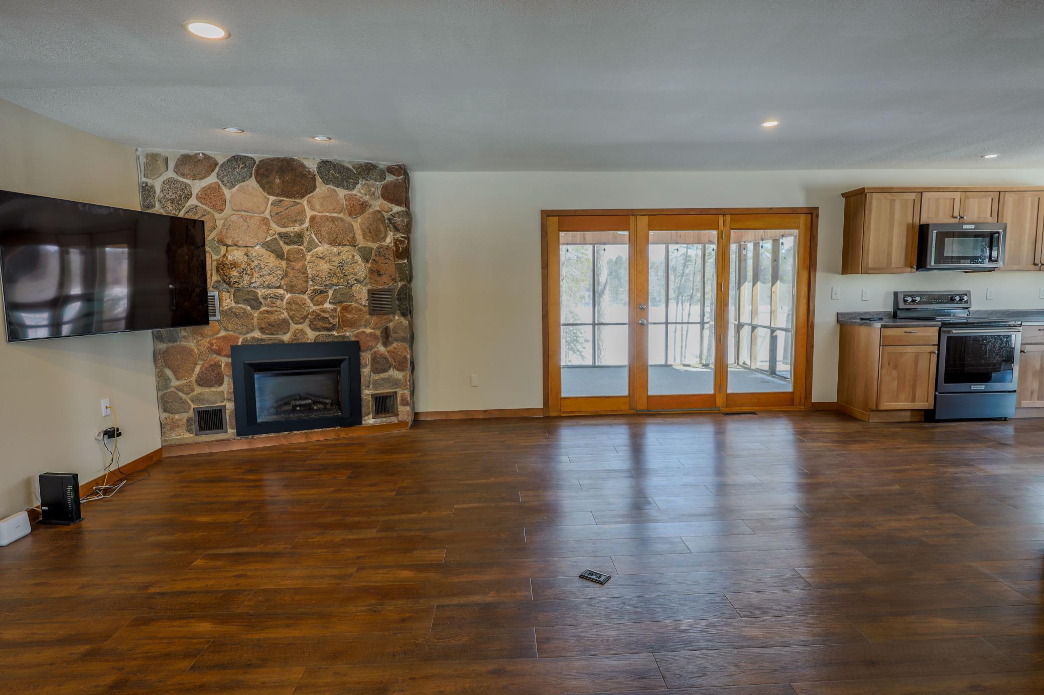 1959 single family home for sale at 11100 Fisher Lane in Park Rapids, MN — 3 bed, 3 bath (photo 6 of 45)