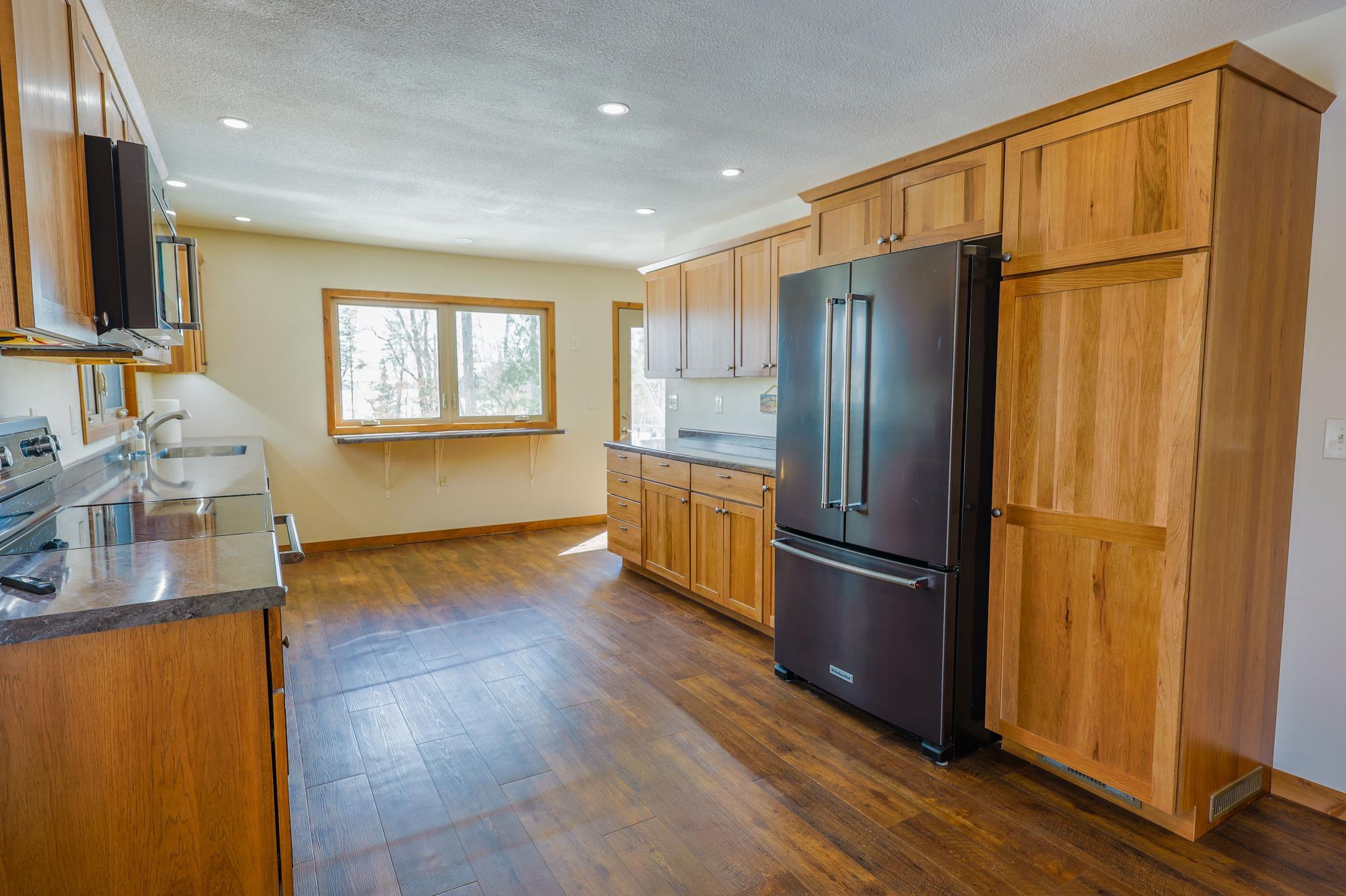 1959 single family home for sale at 11100 Fisher Lane in Park Rapids, MN — 3 bed, 3 bath (photo 9 of 45)