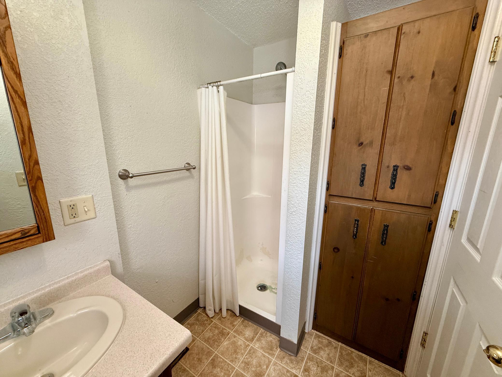 2001 single family home for sale at 515 Carr Lake Road SE in Bemidji, MN — 4 bed, 2 bath (photo 13 of 30)