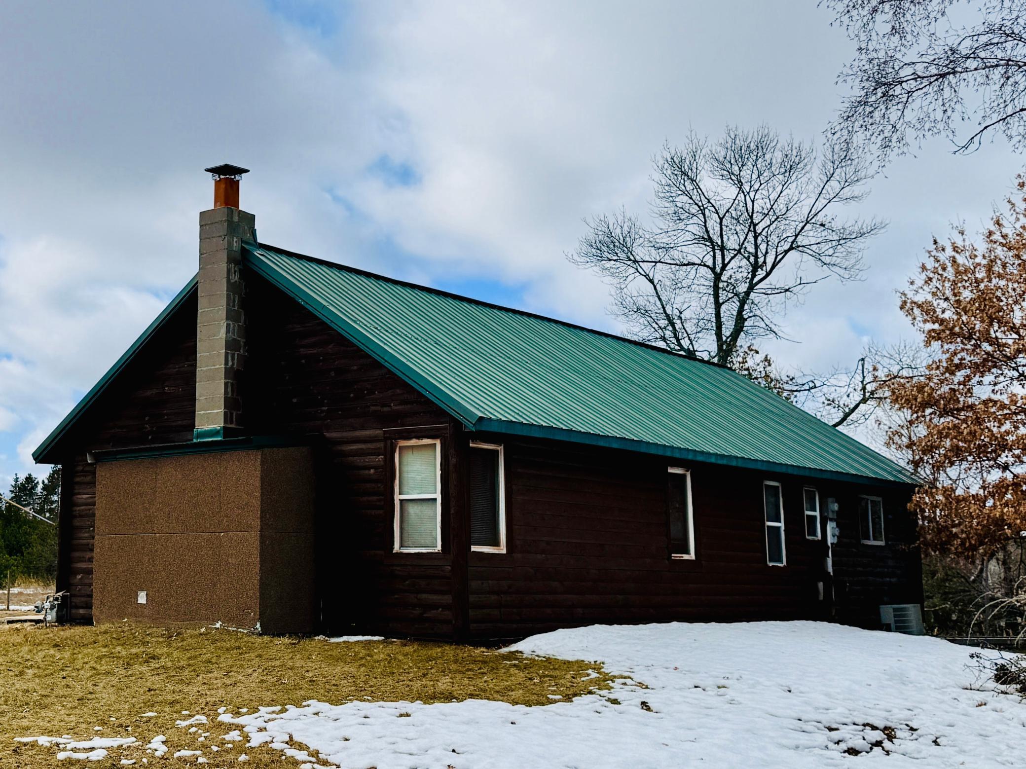 2001 single family home for sale at 515 Carr Lake Road SE in Bemidji, MN — 4 bed, 2 bath (photo 27 of 30)