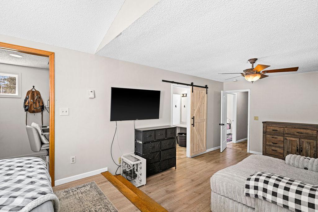 1993 single family home for sale at 33107 Chippewa Drive in Grand Rapids, MN — 4 bed, 2 bath (photo 10 of 22)