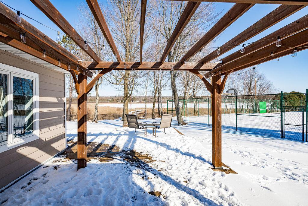1993 single family home for sale at 33107 Chippewa Drive in Grand Rapids, MN — 4 bed, 2 bath (photo 18 of 22)