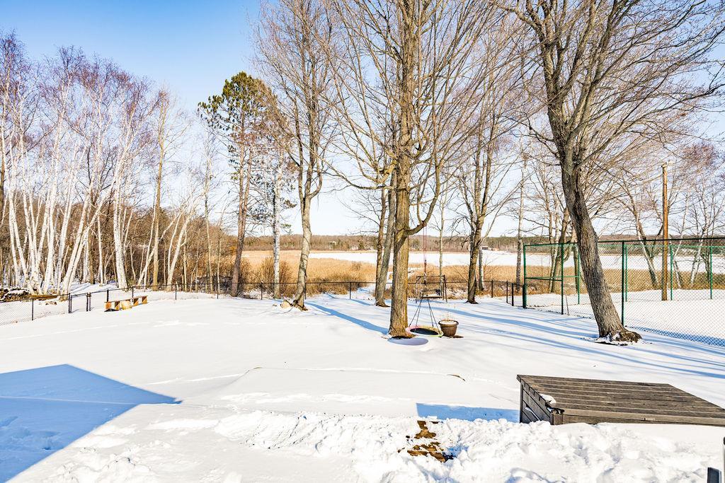 1993 single family home for sale at 33107 Chippewa Drive in Grand Rapids, MN — 4 bed, 2 bath (photo 19 of 22)