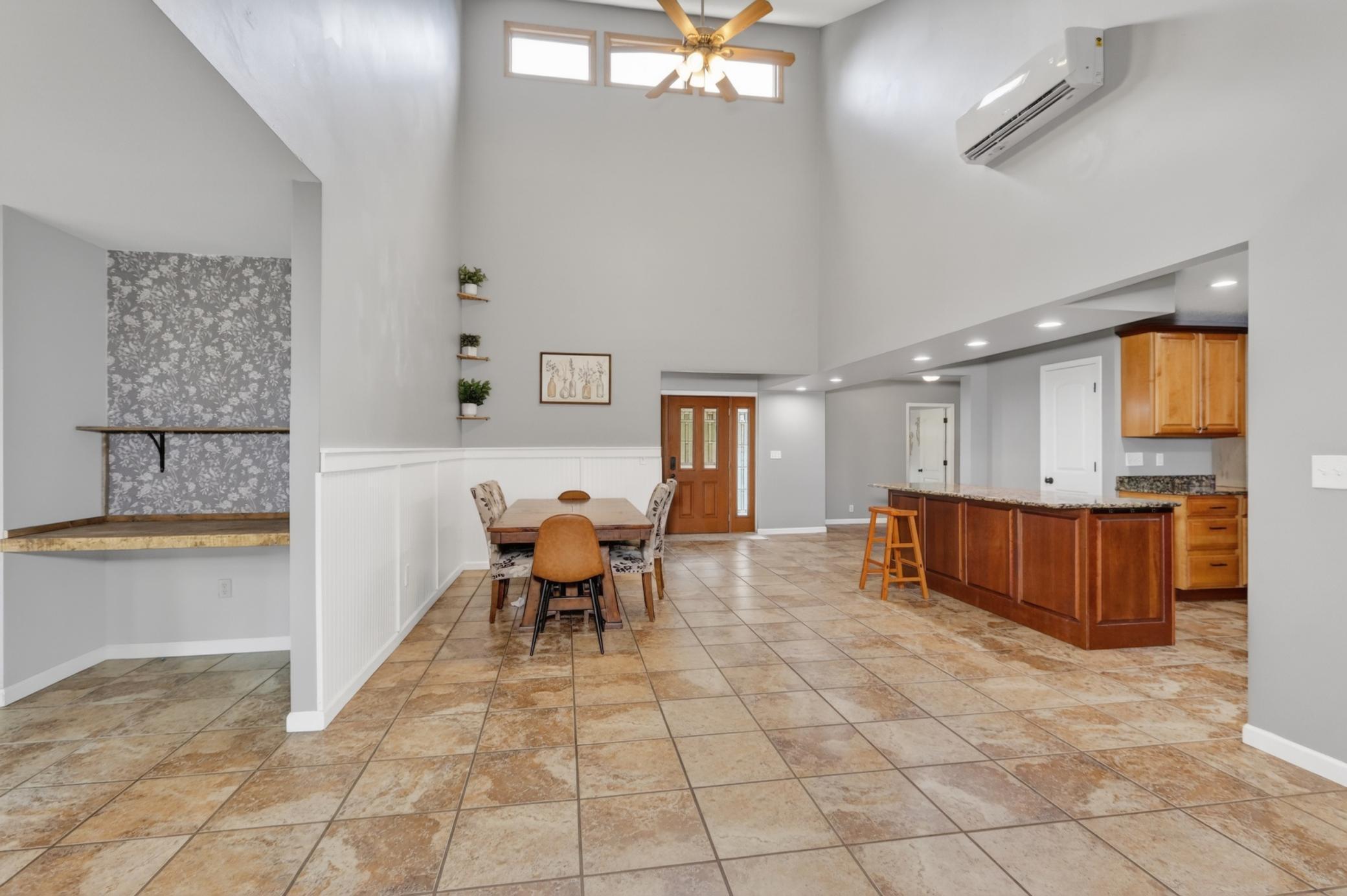 1993 single family home for sale at 33107 Chippewa Drive in Grand Rapids, MN — 4 bed, 2 bath (photo 14 of 52)