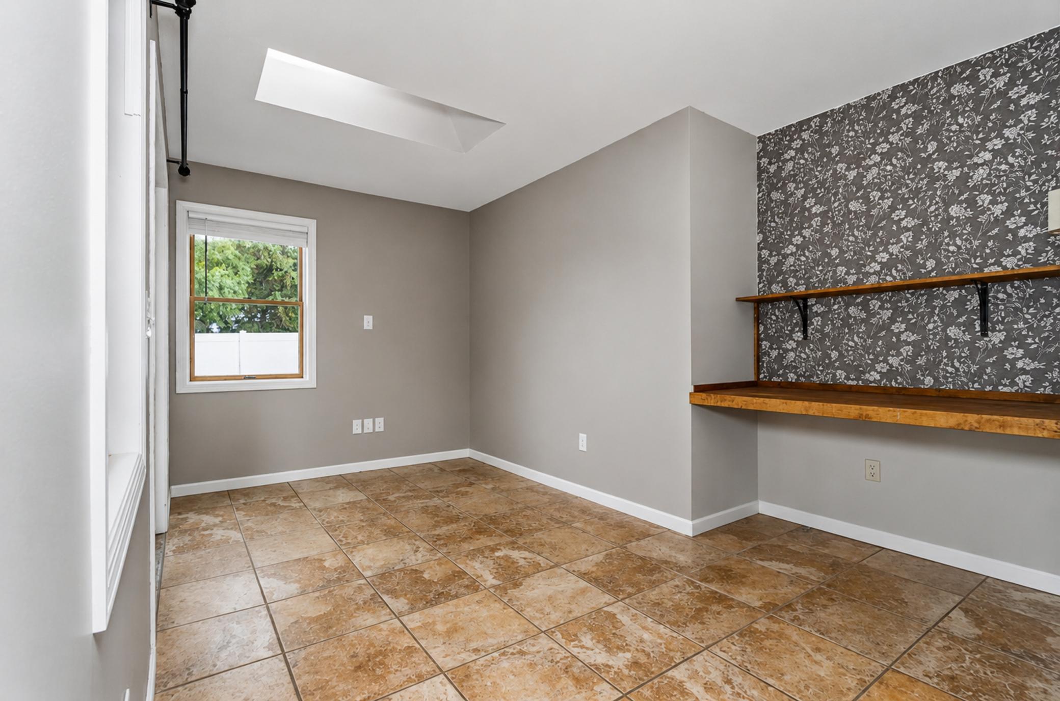 1993 single family home for sale at 33107 Chippewa Drive in Grand Rapids, MN — 4 bed, 2 bath (photo 24 of 52)