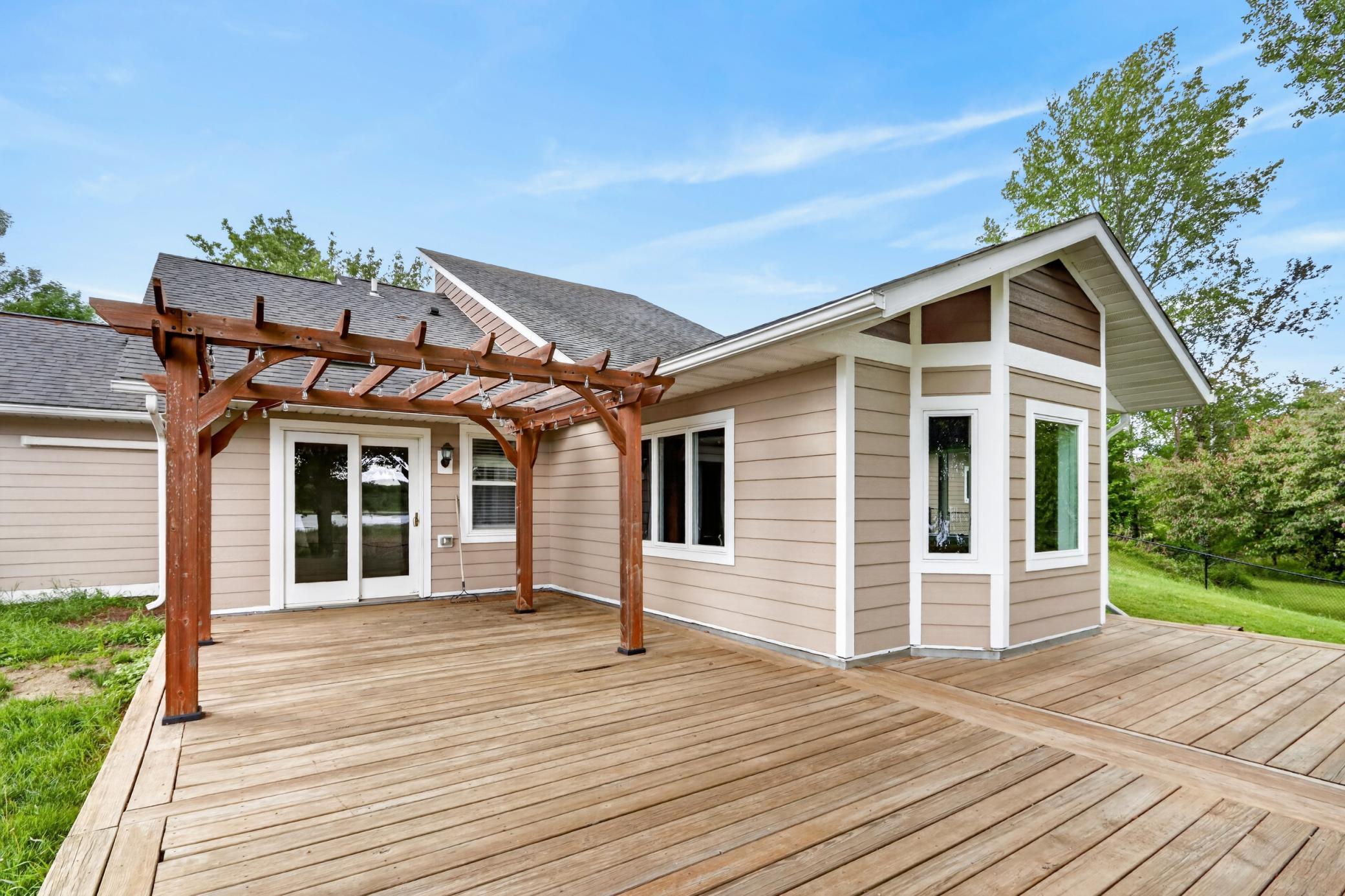 1993 single family home for sale at 33107 Chippewa Drive in Grand Rapids, MN — 4 bed, 2 bath (photo 49 of 52)